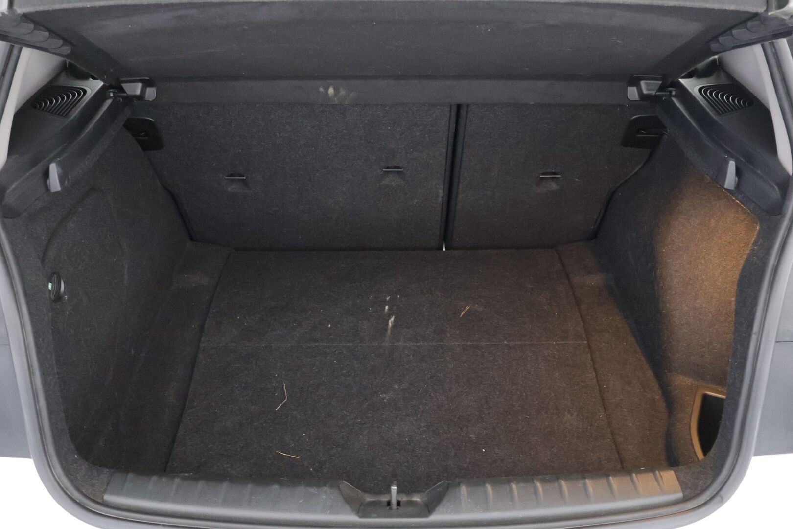 BMW 114 2013 F20 114i TwinPower Turbo Business -  Myydään huutokaupat.com| Suomi-auto | Lohkolämmitin + sisätilanlämmitin | Pysäköintitutka | Keyless | Bluetooth | Kahdet aluvanteet | Sähköinen huoltokirja 
