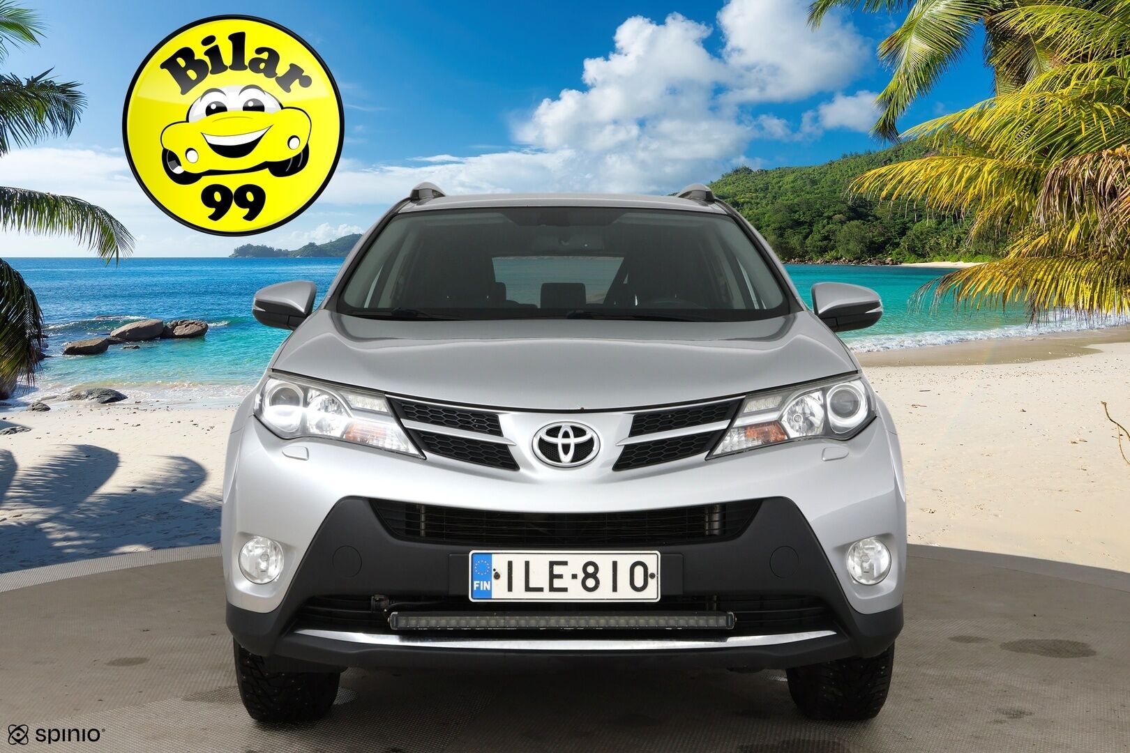 Toyota RAV4 2013 2,0 Valvematic AWD Active / YritysOutlet - Myydään vain yrityksille / - Vakkari / Navi / P-kamera / Koukku / LED-valot / Sähköluukku / Bluetooth / Lohko+puhallin / 2x renkaat /