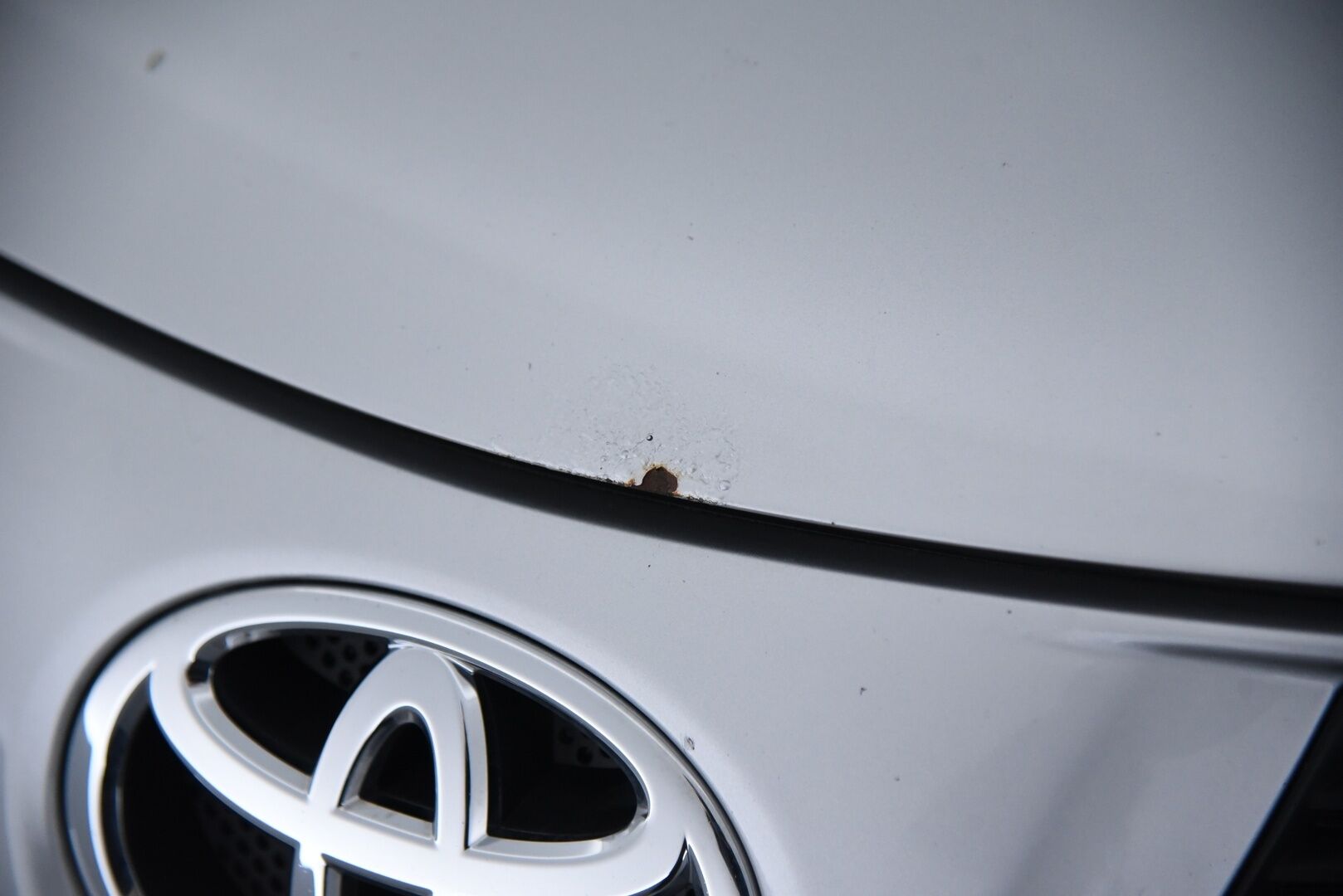 Toyota RAV4 2013 2,0 Valvematic AWD Active / YritysOutlet - Myydään vain yrityksille / - Vakkari / Navi / P-kamera / Koukku / LED-valot / Sähköluukku / Bluetooth / Lohko+puhallin / 2x renkaat /