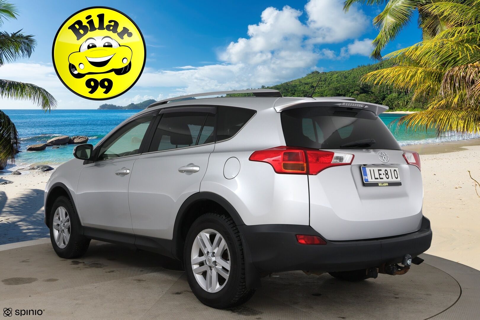 Toyota RAV4 2013 2,0 Valvematic AWD Active / YritysOutlet - Myydään vain yrityksille / - Vakkari / Navi / P-kamera / Koukku / LED-valot / Sähköluukku / Bluetooth / Lohko+puhallin / 2x renkaat /