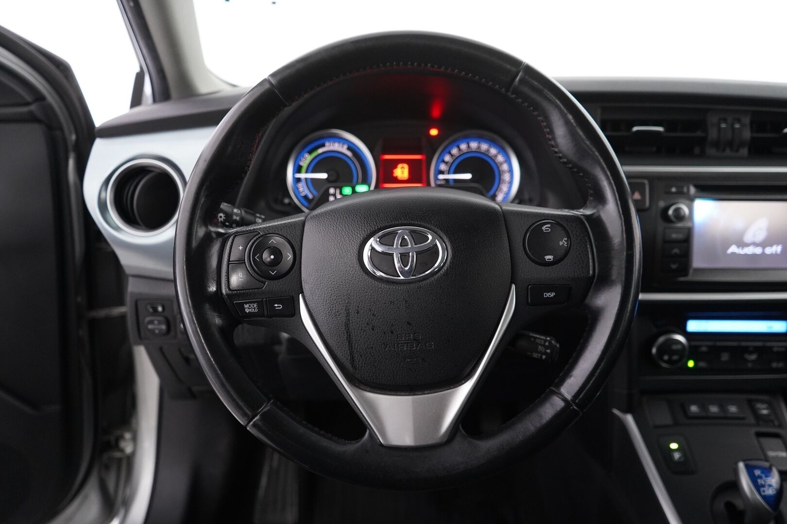 Toyota Auris 2013 1,8 Hybrid Active 5ov - Kamera | Vakkari | Lohko | Avaimeton käynnistys | Penkinlämmittimet | Navi | Bluetooth | Suomi-auto | Kahdet Toyotan vanteet | Kattava huoltohistoria!