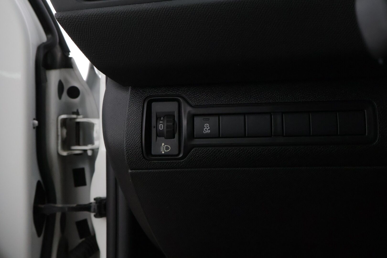 Peugeot 308 2014 Active VTi 82 * Suomi-auto / Lohkolämmitin / Peruutuskamera / Tutkat eteen ja taakse / Bluetooth Audio / 2x renkaat * - *Myydään huutokaupat.com* * Särmät huollot / Hyvät varusteet / Siistikuntoinen yksilö / 2x hyvät renkaat vanteineen *