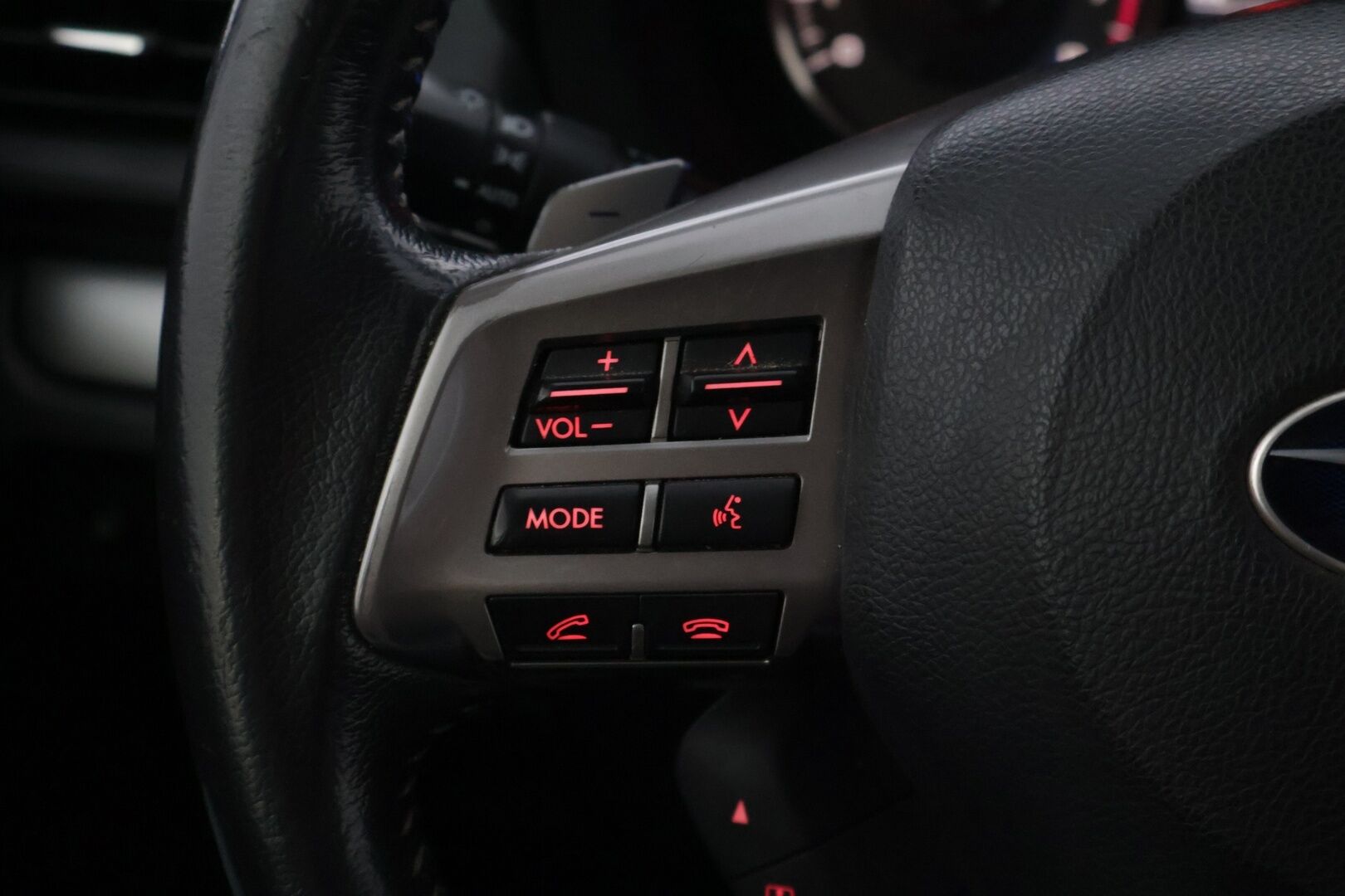 Subaru Forester 2014 2,0i XS CVT *Webasto / P. kamera / Vetokoukku / Kuskinpenkki sähkösäädöllä / Vakkari / Xenon* - Suomi-auto / Katsastettu 05/25 / Todella kattava huoltohistoria / Uudehkot laatu nastarenkaat / X-Mode