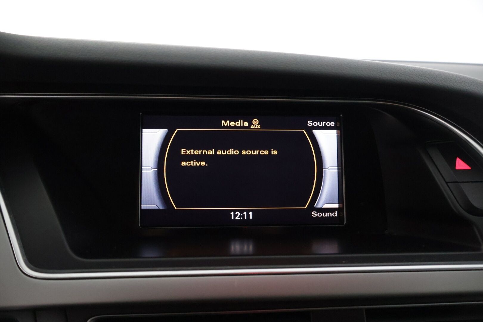 Audi A4 2014 Avant Business 1,8 TFSI 88 kW multitronic *Suomiauto / Lohkolämmitin / Sportpenkit / Tutkat / Vakkari * - *Kahdet renkaat / Asiallisella huoltohistorialla*