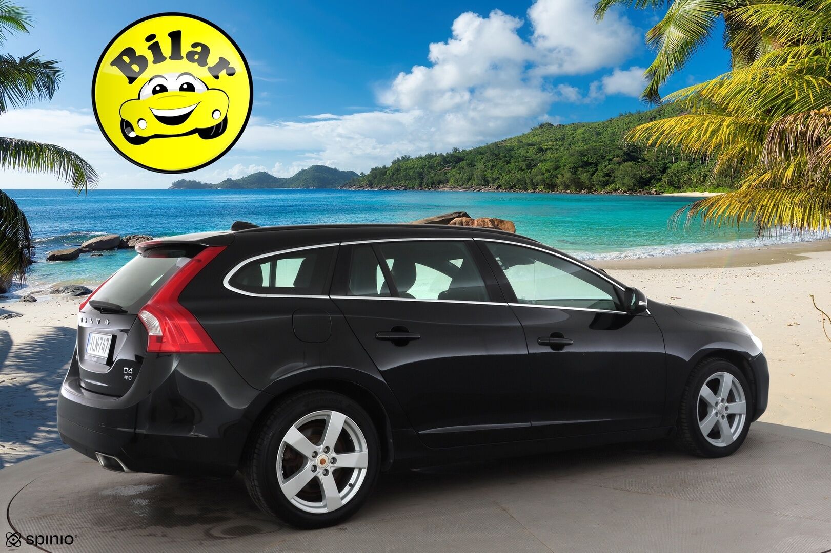Volvo V60 2014 D4 AWD Business Edition aut - | Webasto | Facelift | Vakkari | Xenon | Kaarevalot | P.tutka | High performance Audio | City Safety | 2x renkaat aluin | Suomiauto | 