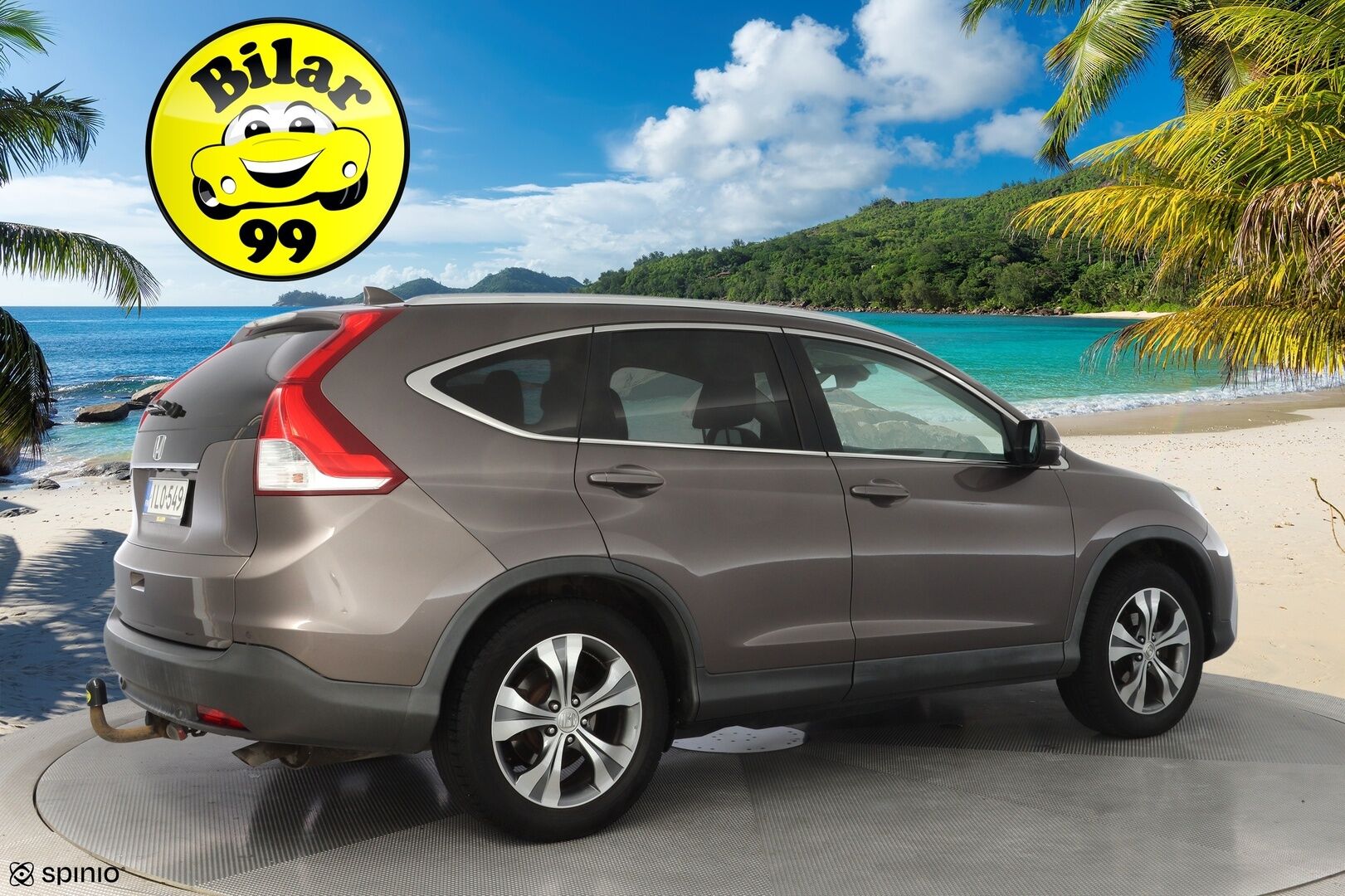 Honda CR-V 2014 1,6 Diesel Lifesyle Business * P.Kamera / Nahka-alcantara / Vakkari / Vetokoukku - Suomi-auto / Kahdet renkaat alumiinivantein / Vetokoukku / Fiksu huoltohistoria