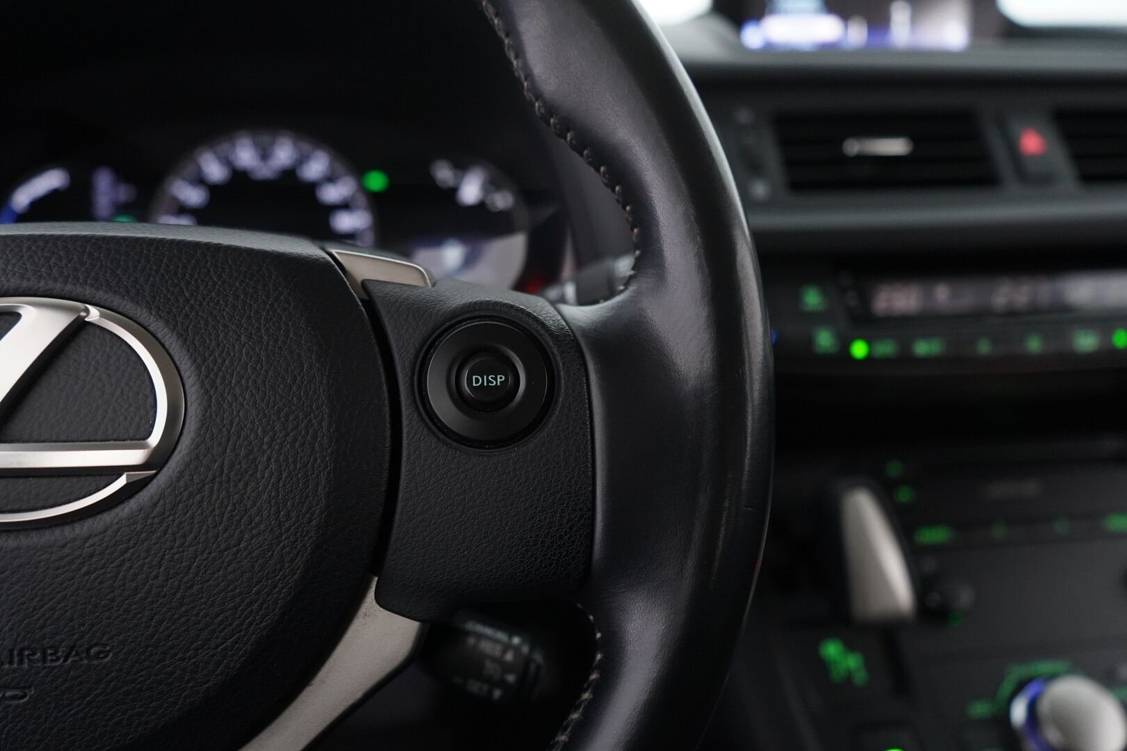 Lexus CT 2014 200h Hybrid A Comfort *Lohko / Vakkari / KeylessGo / Bt / Metalliväri* - KATSO POIKKEUSHINTA! / Suomi-Auto / Huollettu 225tkm / Kahdet renkaat