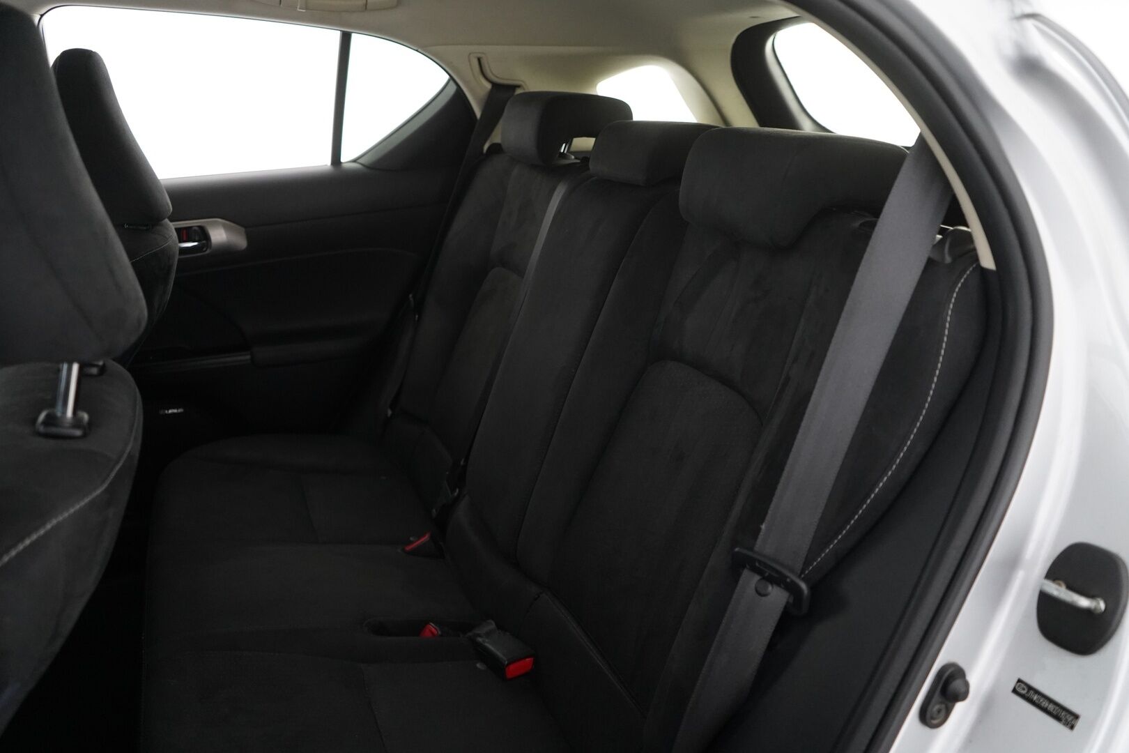 Lexus CT 2014 200h Hybrid A Comfort *Lohko / Vakkari / KeylessGo / Bt / Metalliväri* - KATSO POIKKEUSHINTA! / Suomi-Auto / Huollettu 225tkm / Kahdet renkaat