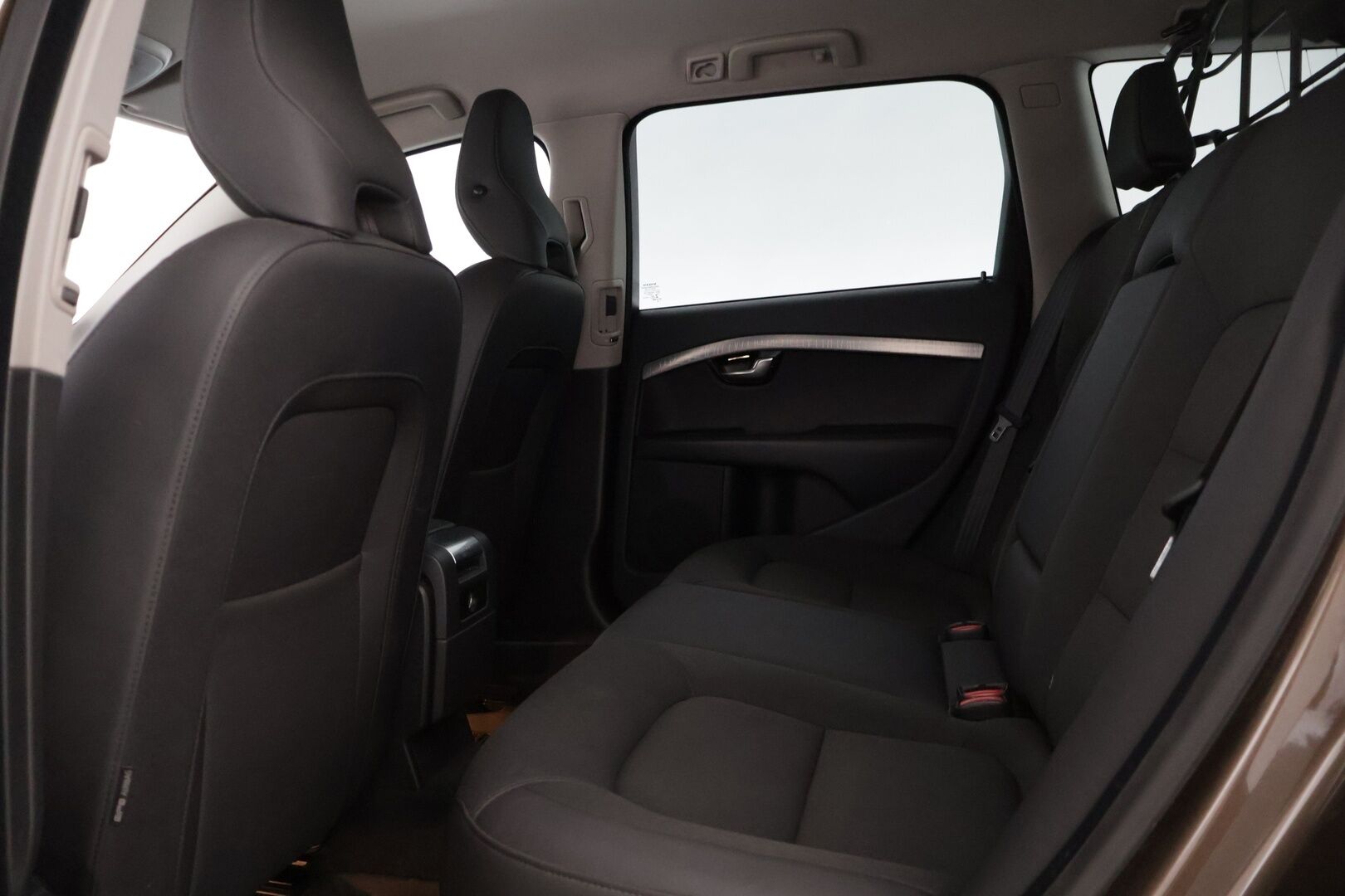 Volvo XC70 2014 D4 AWD Business Edition aut ** Webasto / Koukku / High Performance audio ** - ** Suomi-auto / Hyvin huollettu / 2-omisteinen **
