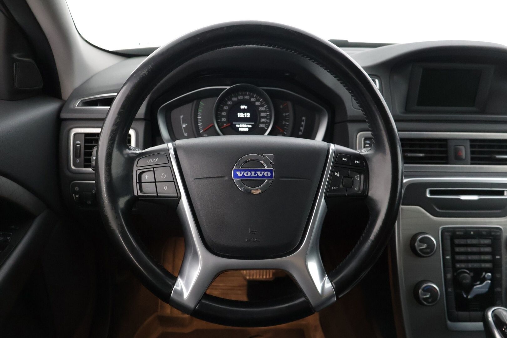 Volvo XC70 2014 D4 AWD Business Edition aut ** Webasto / Koukku / High Performance audio ** - ** Suomi-auto / Hyvin huollettu / 2-omisteinen **