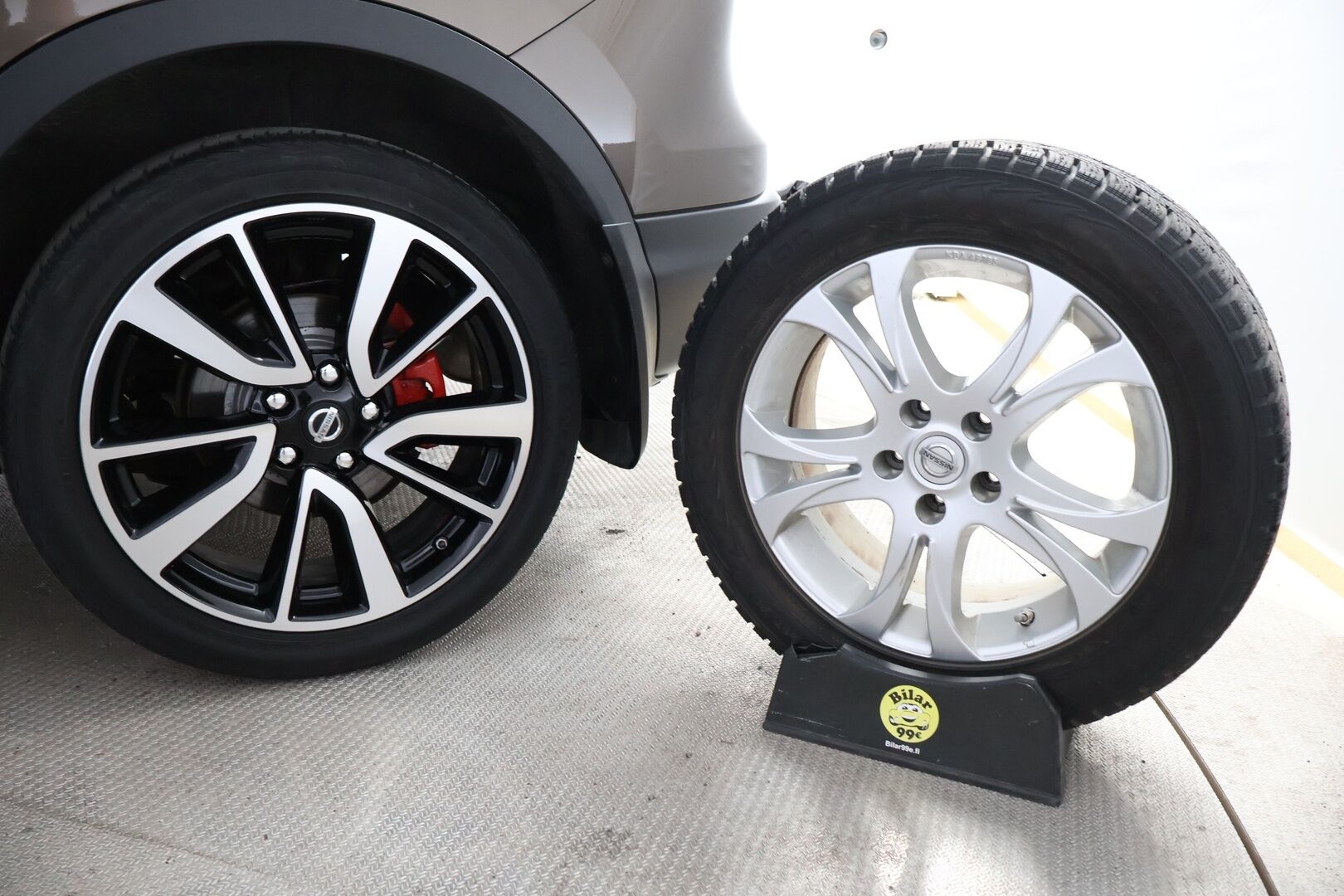 Nissan Qashqai 2014 1,6dCi Tekna 2WD Xtronic Driver Asst - Suomiauto / Lasikatto / 360-Kamera / Vetokoukku / Lämm.Tuulilasi / Adapt.LED / Lohko & Sisäpistoke / Hyvät varusteet!