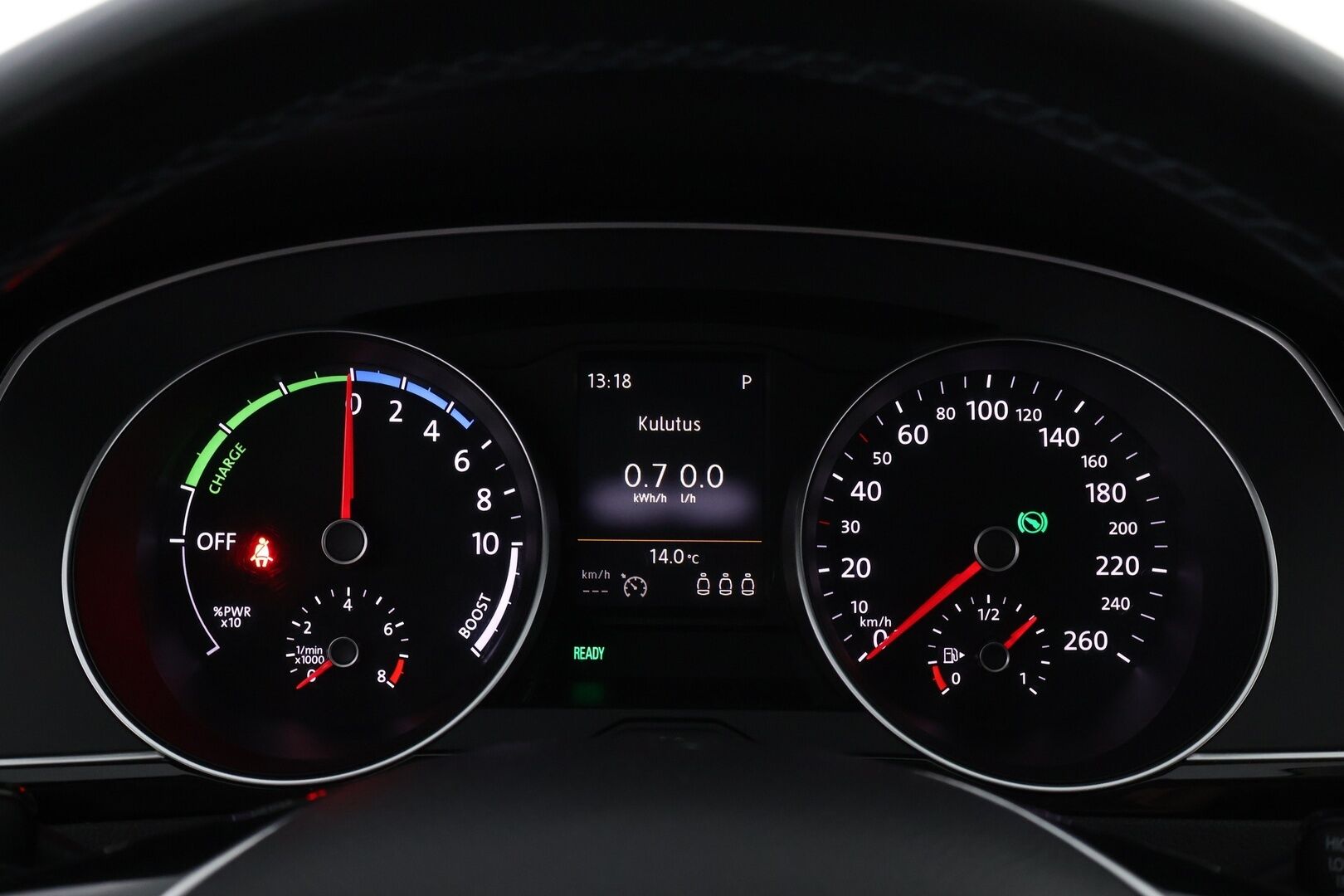 Volkswagen Passat 2016 Variant GTE Plug-In Hybrid 160 kW DSG *Myydään vain yrityksille!* - * Tämä auto myydään YritysOutlet -valikoimasta vain yritykselle* Webasto / P-kamera / ACC / Koukku / Led-ajovalot / Nahka-Alcantra*