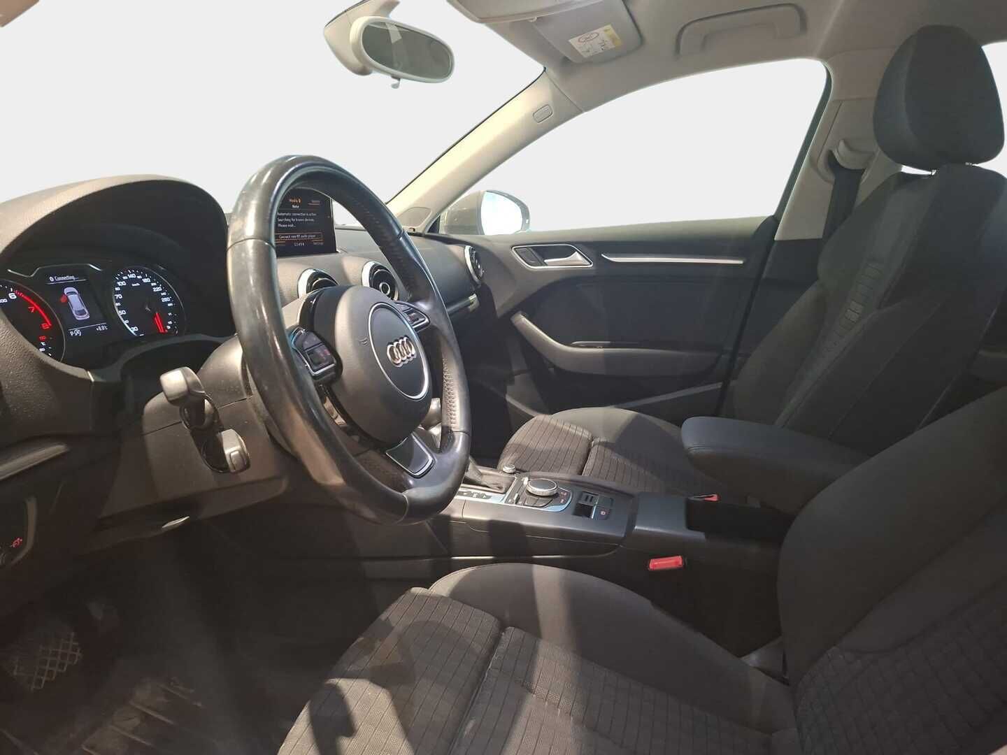 Audi A3 2014 Sportback Business Sport 1,4 TFSI 90 kW S tronic / 1. Om Suomi-auto / Xenon / Huoltokirja / 2x Hyvät renkaat - Bluetooth & Siisti kori ja fiksut kilsat! - HULLUT AVAJAISHULINAT KORKOTARJOUS 3,29 %