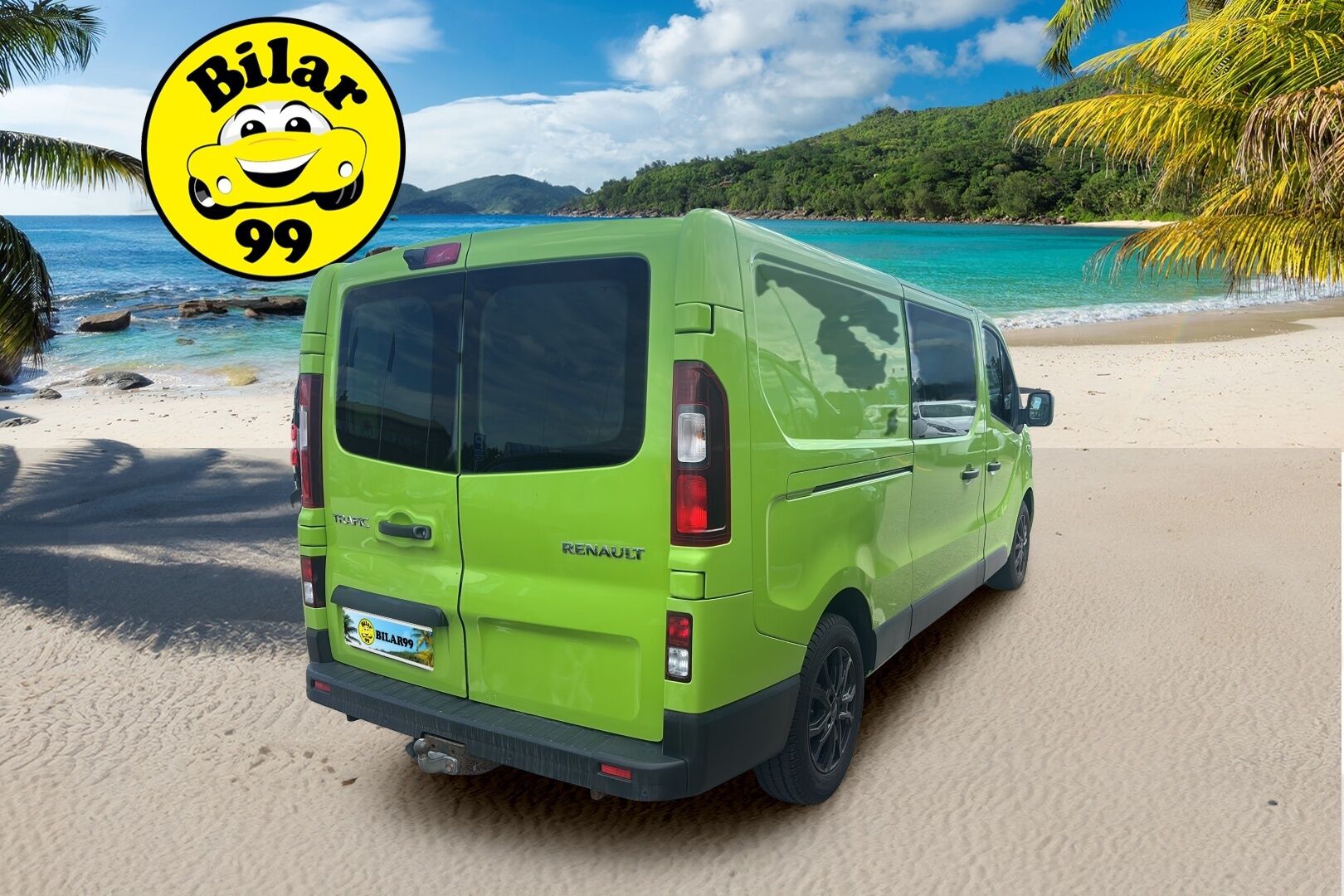 Renault Trafic 2015 dCi 120 TwinTurbo L2H1 6,0 m3 NAVI+ - Eber | P-kamera | Koukku | Vakkari | Super siisti | Vaneroitu | Design paketti 
