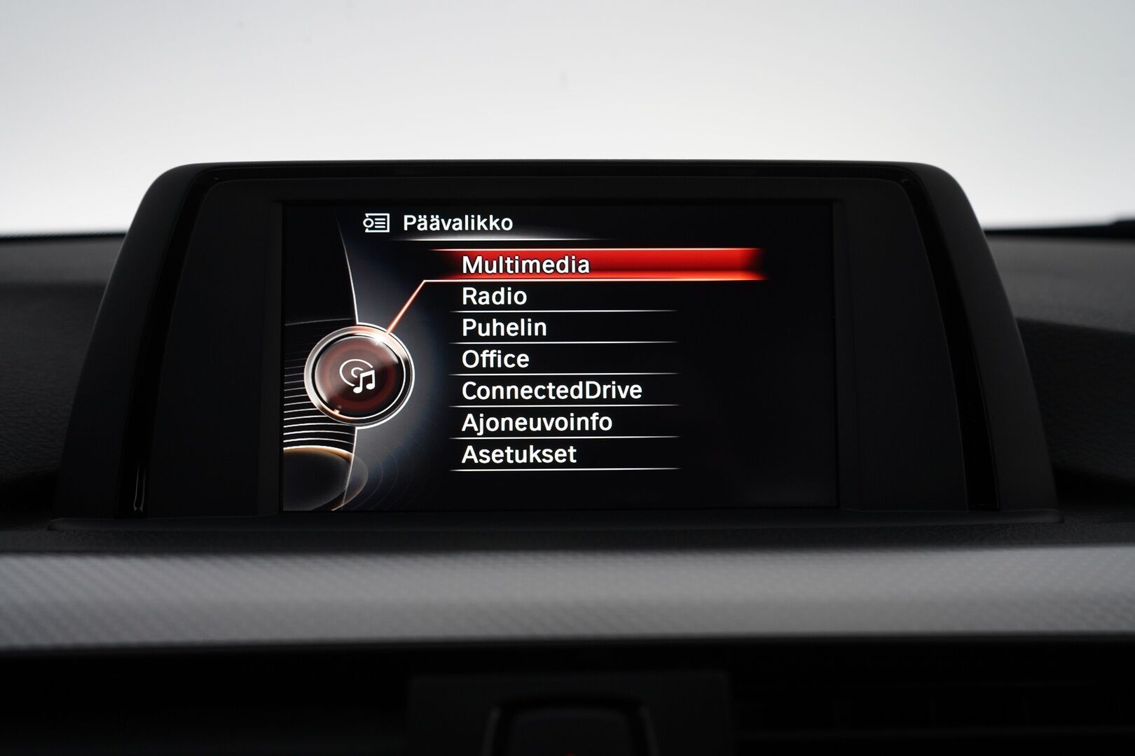 BMW 320 2015 F30 Sedan 320i TwinPower Turbo A xDrive Edition - Juuri saapunut / M-Sport / 2 x Vanteet / Juuri katsastettu