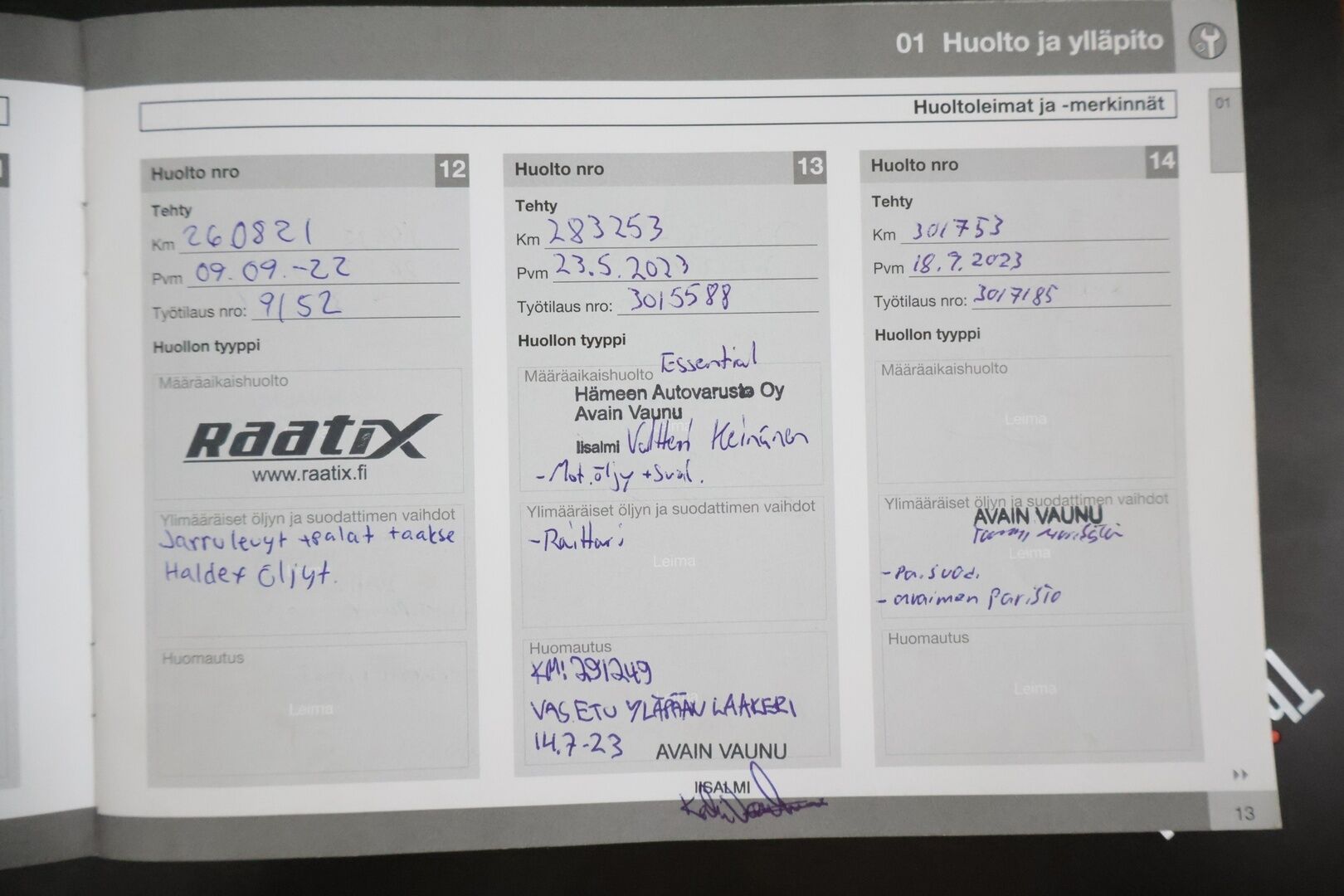 Volvo XC60 2015 D5 AWD Summum aut * Webasto / Vetokoukku / Kuskinpenkki Muistilla / Vakionopeudensäädin * - Siististi pysynyt ryhdikäs Suomi-Auto Summum varuste paketilla!