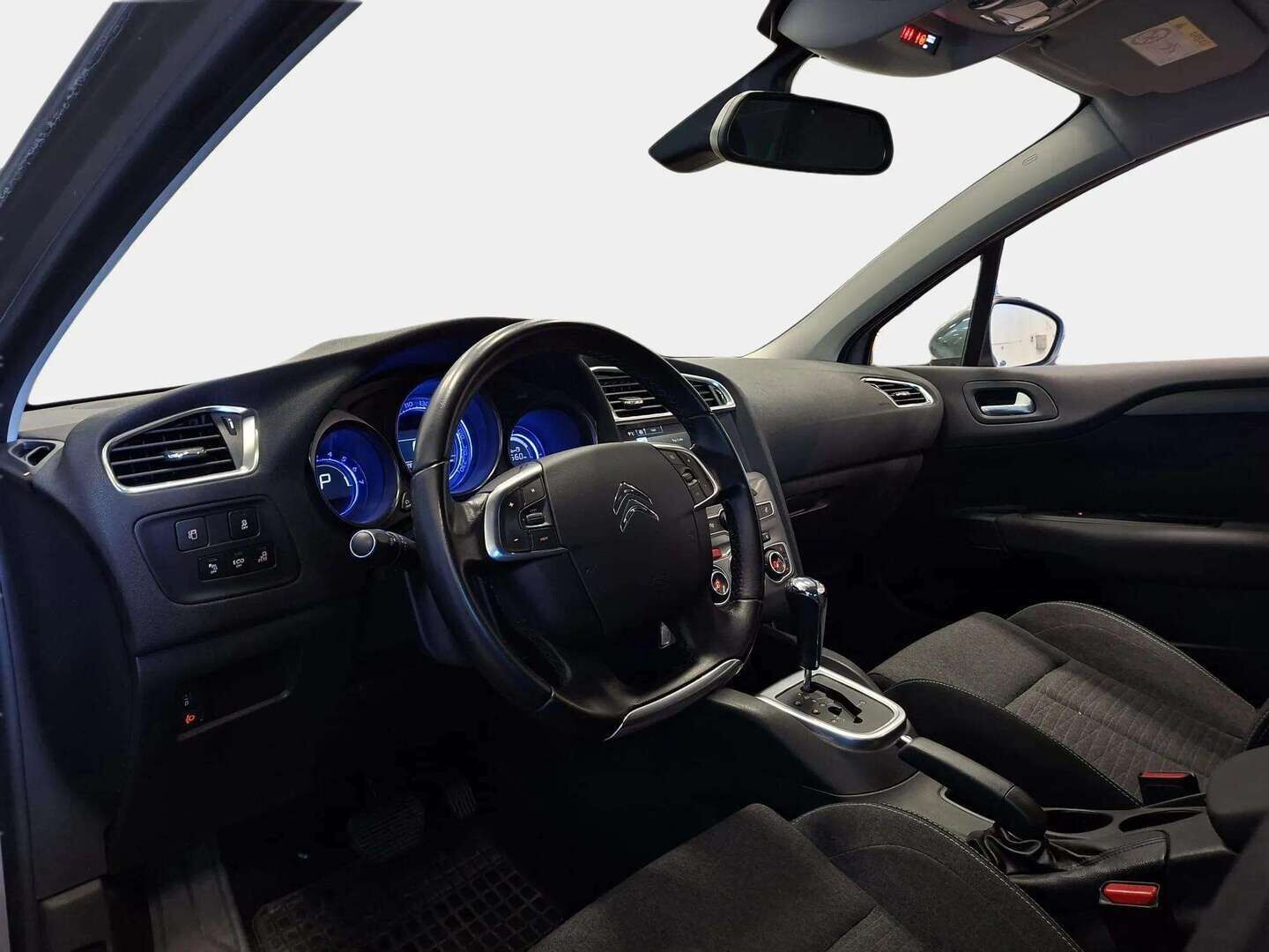 Citroen C4 2015 PureTech 130 Intensive Automaatti - Yritysoutlet - Myydään vain yrityksille - | - Yritysoutlet - Myydään vain yrityksille | Tämä auto myydään YritysOutlet -valikoimasta vain yritykselle
