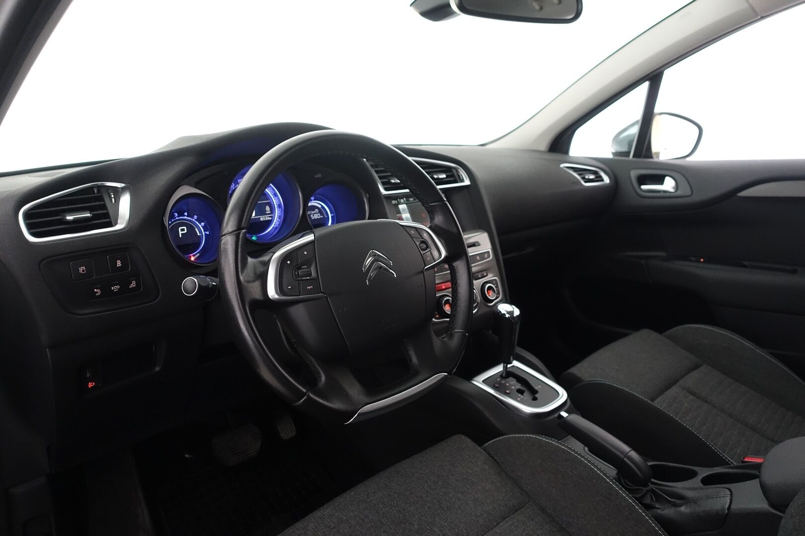 Citroen C4 2015 PureTech 130 Intensive Automaatti - Myydään huutokaupat.com sivustolla!