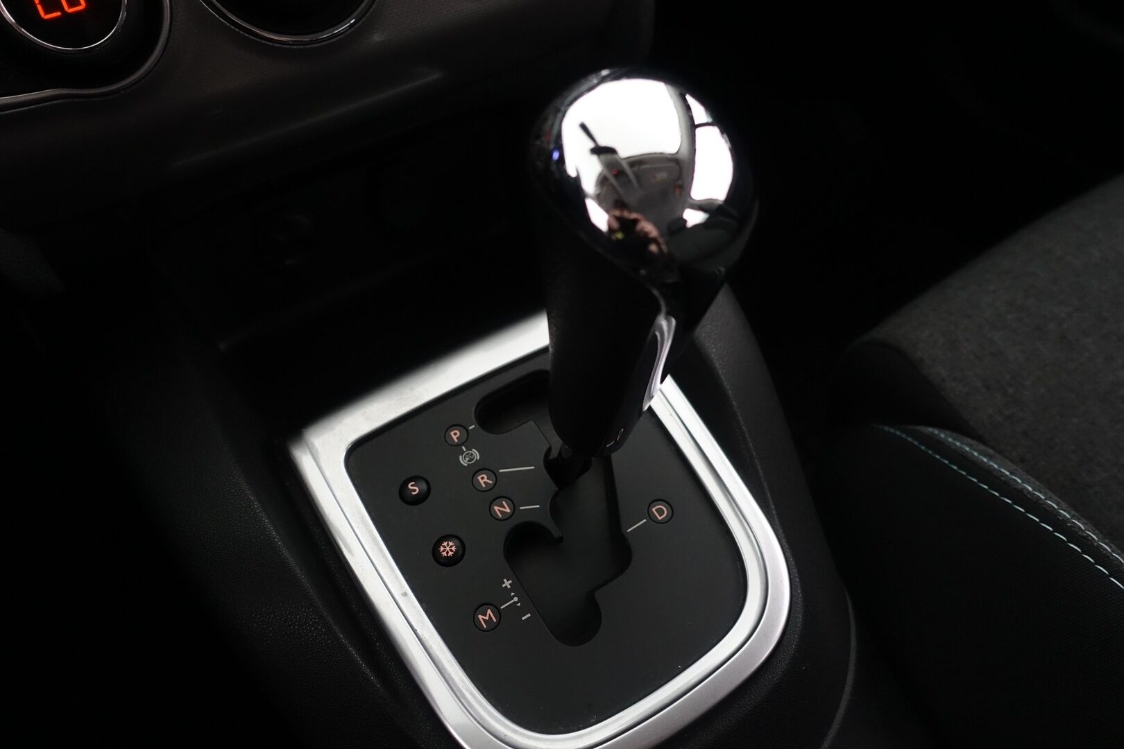 Citroen C4 2015 PureTech 130 Intensive Automaatti - Myydään huutokaupat.com sivustolla!