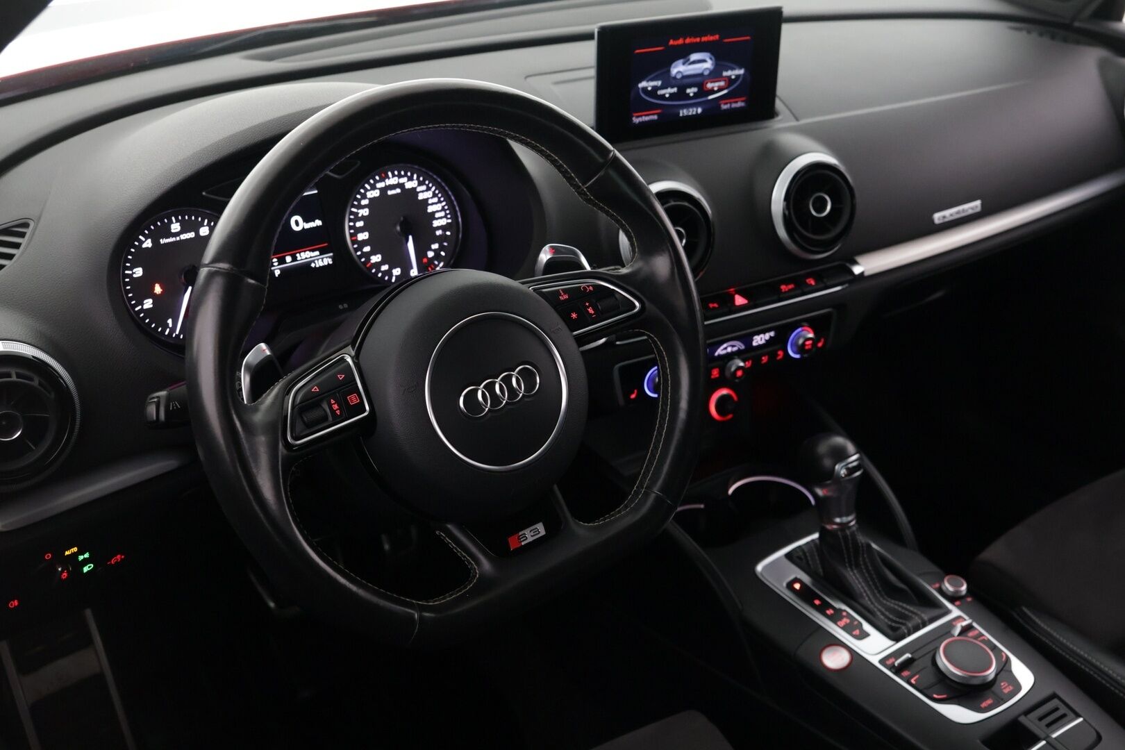 Audi S3 2015 Sportback 2,0 TFSI 221 kW quattro S tronic - | ACC | Suomi-auto | Maxton | Nahka-alcantra | Navi | 