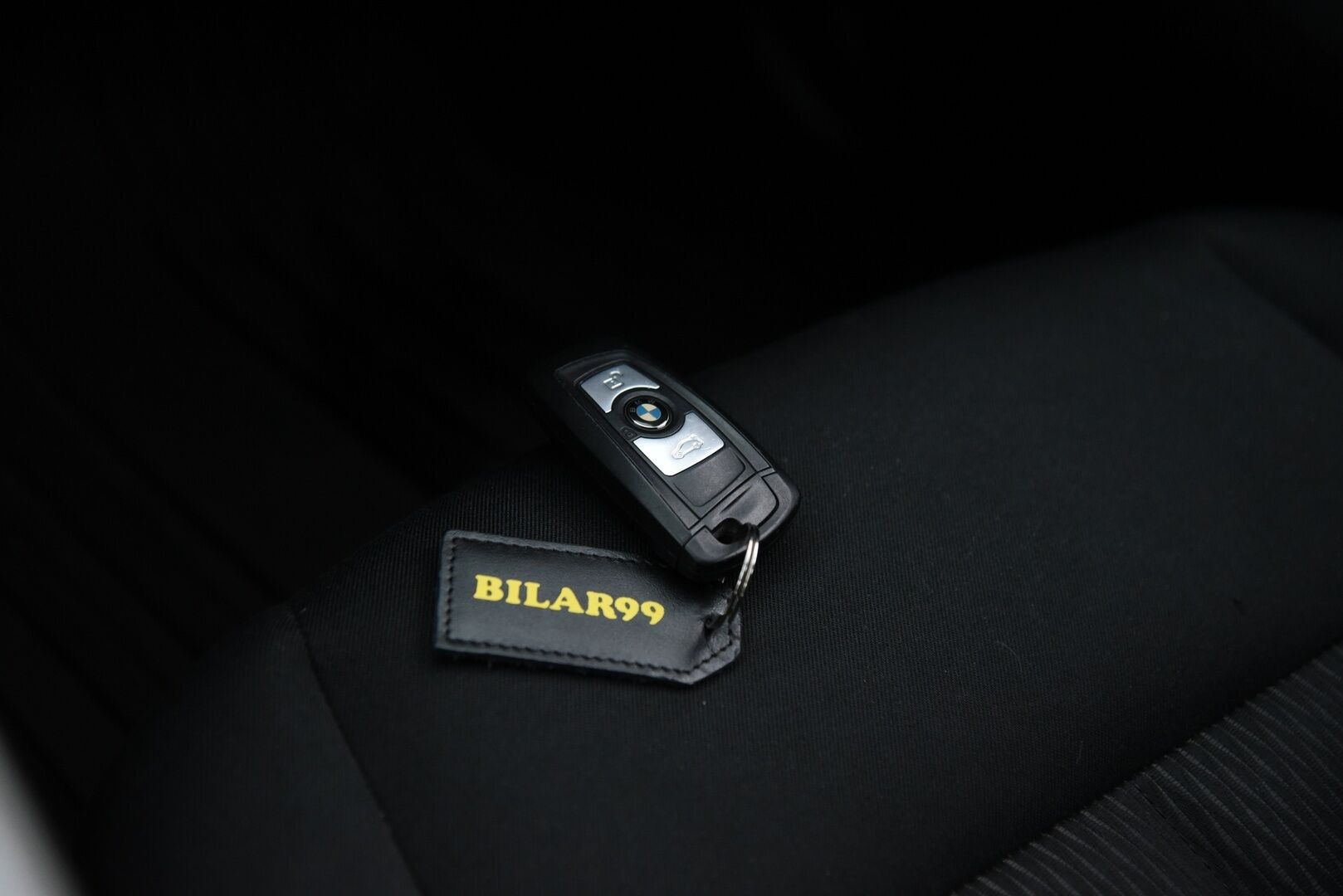 BMW 118 2016 F20 Hatchback 118i Business / HiFi / LED / Vakkari / Prof. keskinäyttö - Ketju vaihdettu / P. Tutka - HULLUT JOULUT KORKOTARJOUS 2,49% 