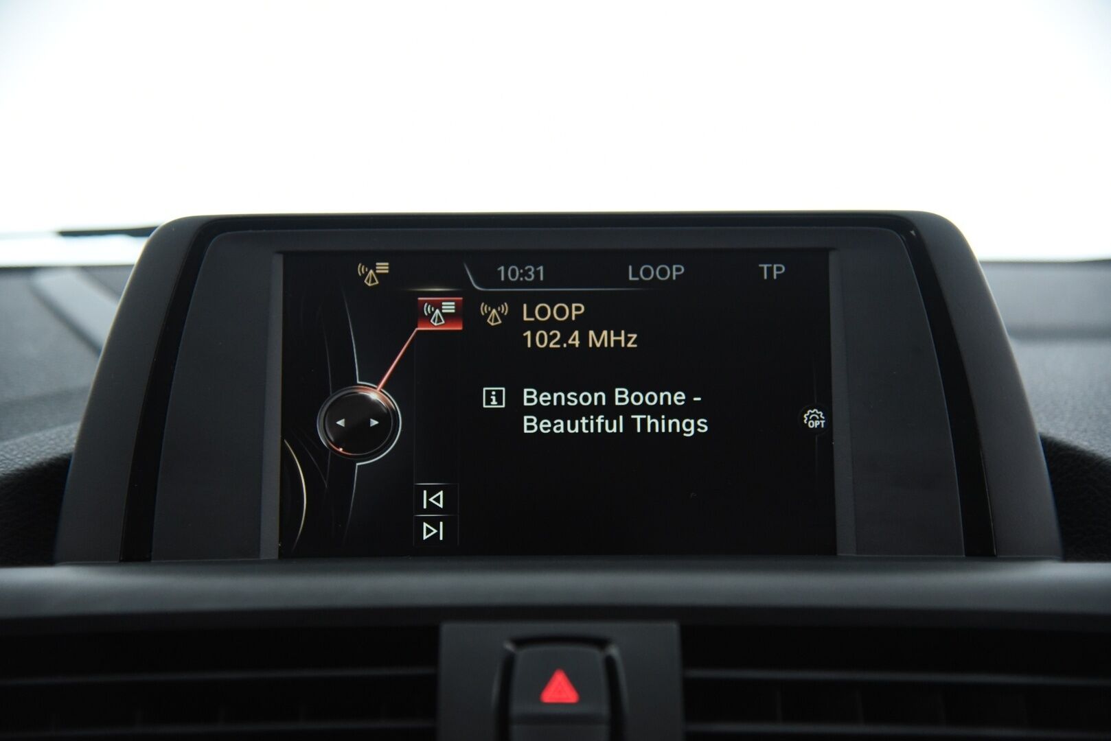 BMW 118 2016 F20 Hatchback 118i Business / HiFi / LED / Vakkari / Prof. keskinäyttö - Ketju vaihdettu / P. Tutka - HULLUT JOULUT KORKOTARJOUS 2,49% 