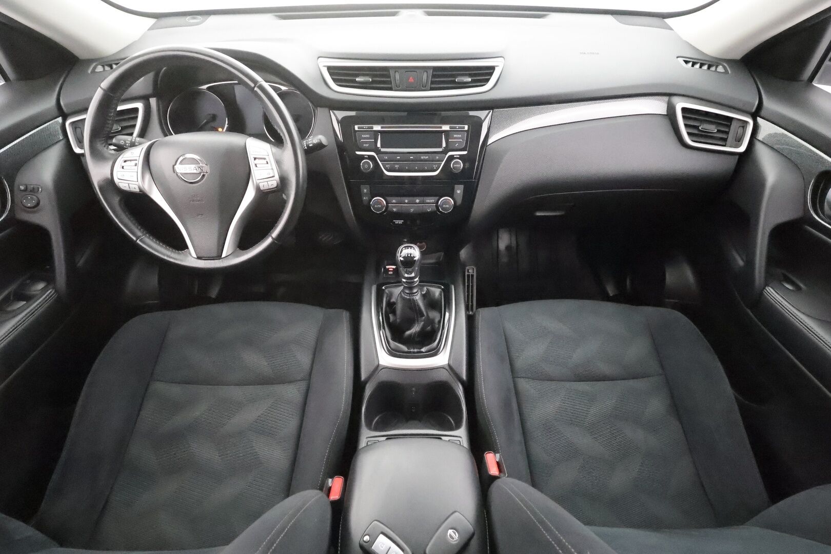 Nissan X-Trail 2016 DIG-T 163 Acenta 2WD 6 MT E6 - | Koukku | Vakkari | BT | LED -lisävalo | Lohko + sisälämmitin | Aut. ilmastointi | P.tutkat | 2x renkaat aluin | Suomiauto | Huoltokirja | 