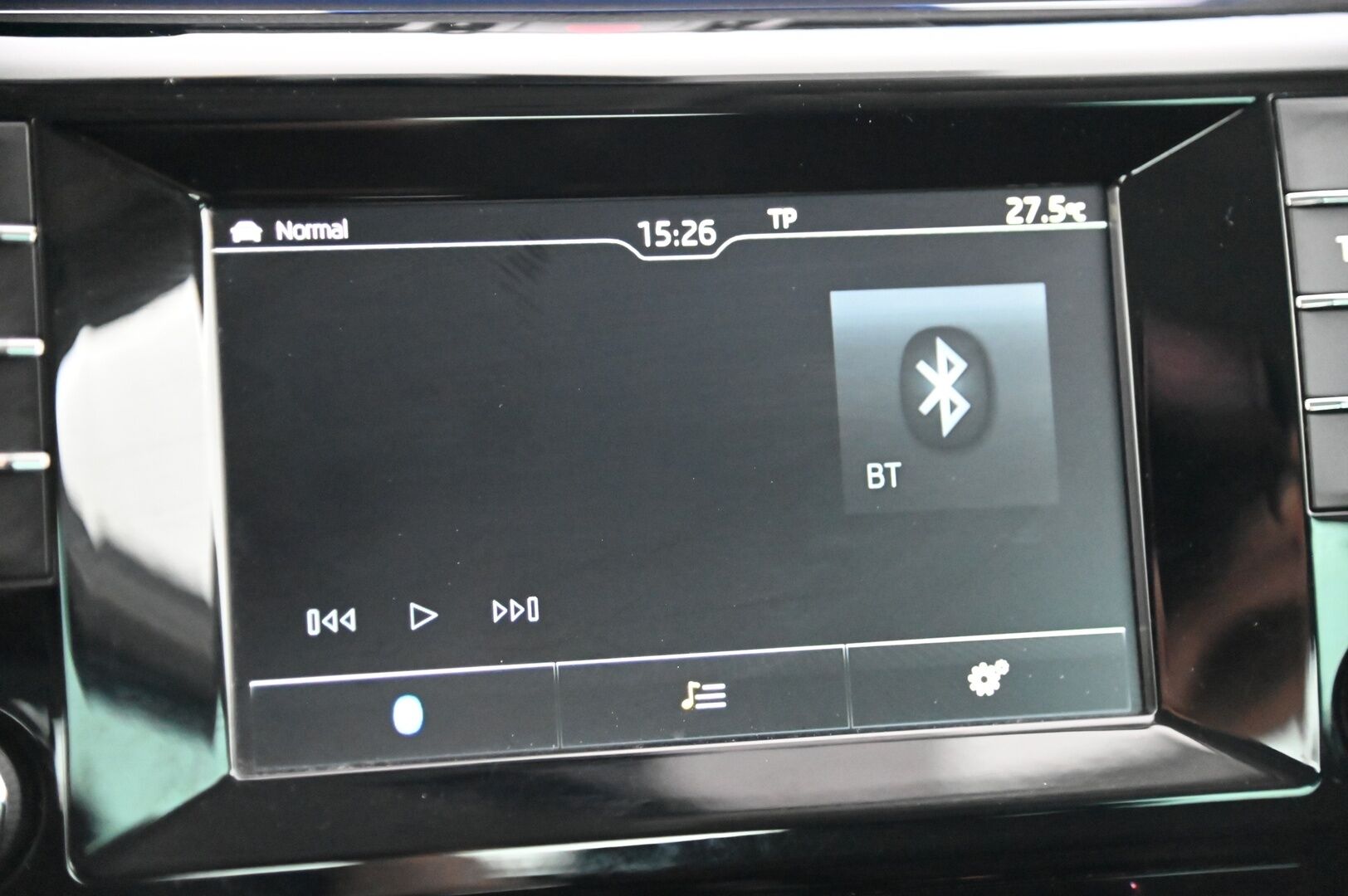 Skoda Superb 2016 1,4 TSI ACT Style DSG Autom *ACC / Webasto / Canton / Muistipenkki / Navi* - *Juuri Huollettu! / 2xrenkaat vanteilla*