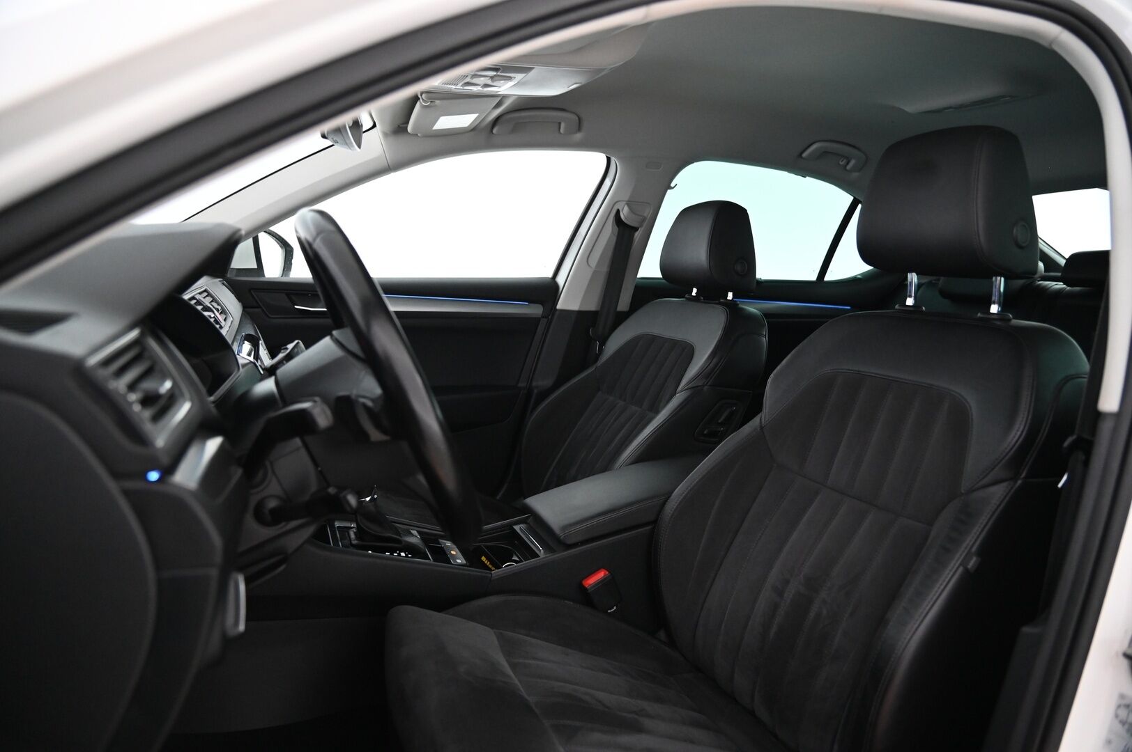 Skoda Superb 2016 1,4 TSI ACT Style DSG Autom *ACC / Webasto / Canton / Muistipenkki / Navi* - *Juuri Huollettu! / 2xrenkaat vanteilla*