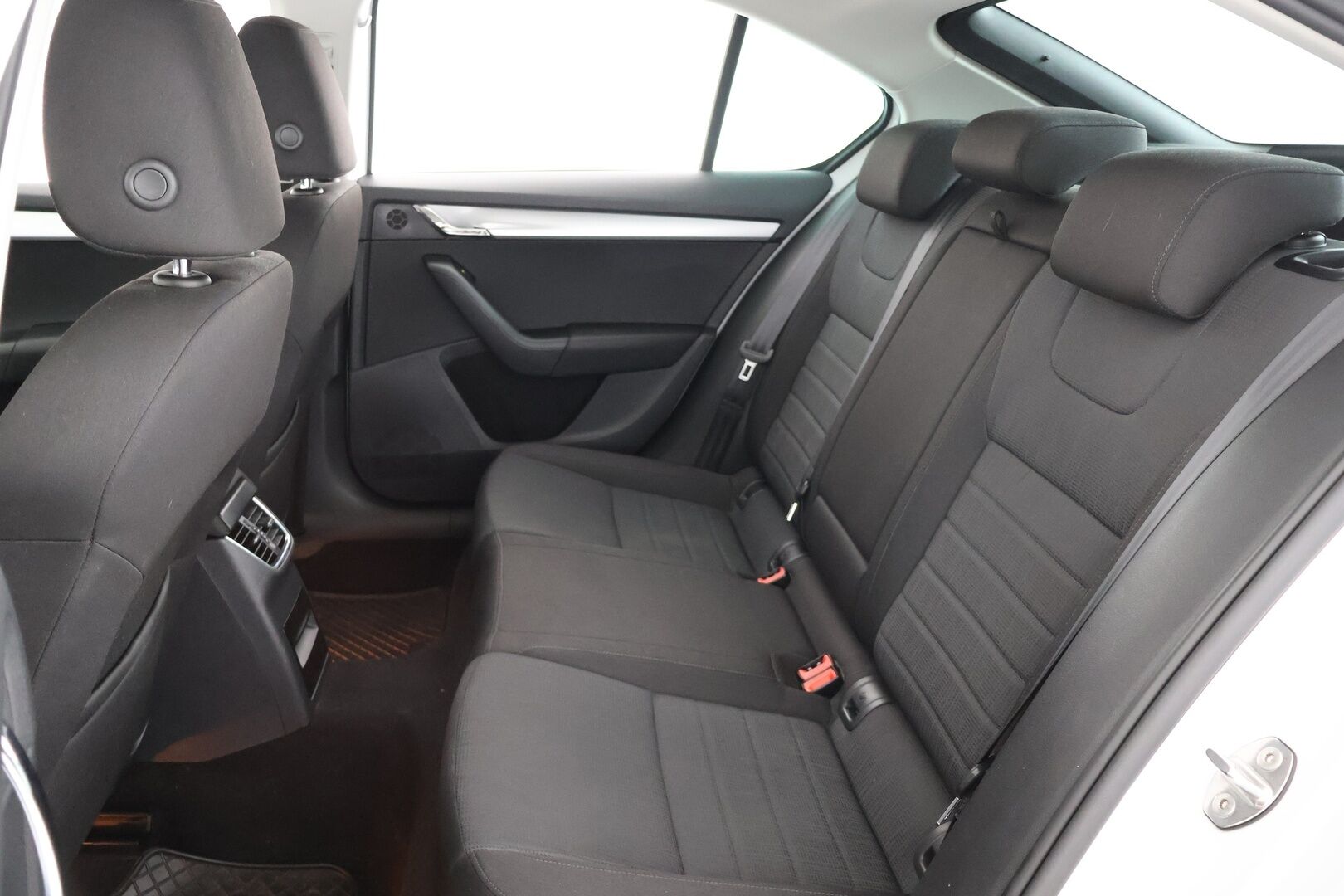 Skoda Octavia 2016 1,2 TSI Style DSG Autom. - | Suomi-auto | Vakkari | P. Tutkat | Lohko+sisäp. | SmartLink | Bi-Xenon | Kaukovaloassistentti | Todella siisti! |