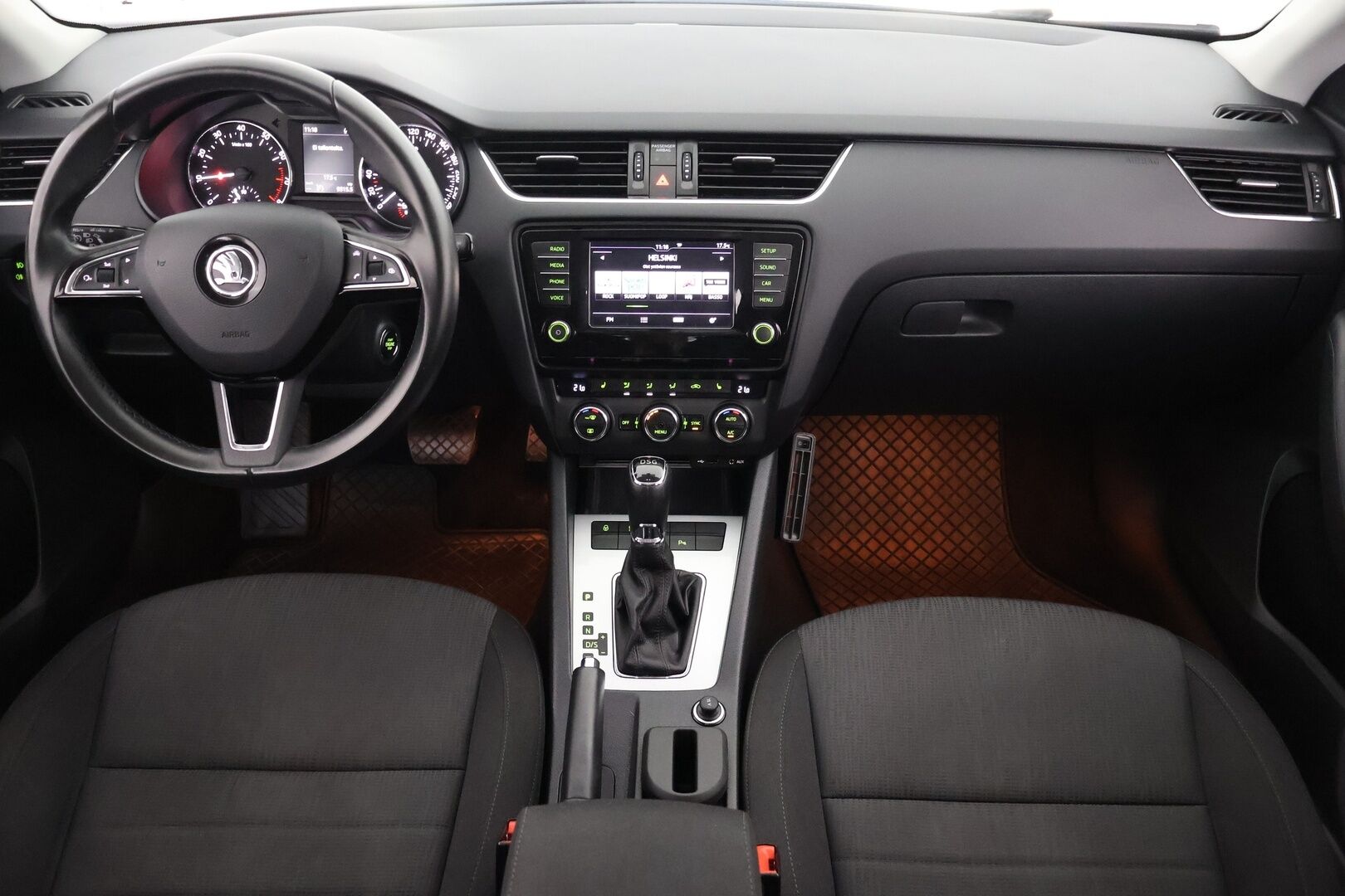 Skoda Octavia 2016 1,2 TSI Style DSG Autom. - | Suomi-auto | Vakkari | P. Tutkat | Lohko+sisäp. | SmartLink | Bi-Xenon | Kaukovaloassistentti | Todella siisti! |