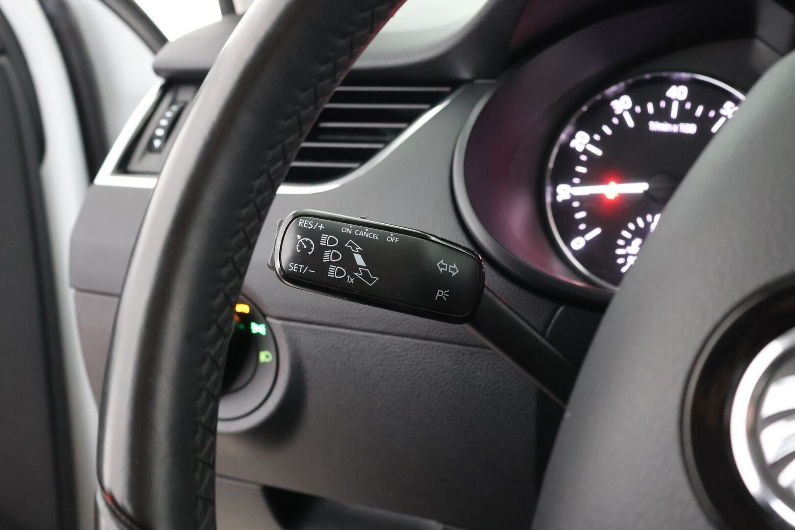 Skoda Octavia 2016 1,2 TSI Style DSG Autom. - | Suomi-auto | Vakkari | P. Tutkat | Lohko+sisäp. | SmartLink | Bi-Xenon | Kaukovaloassistentti | Todella siisti! |