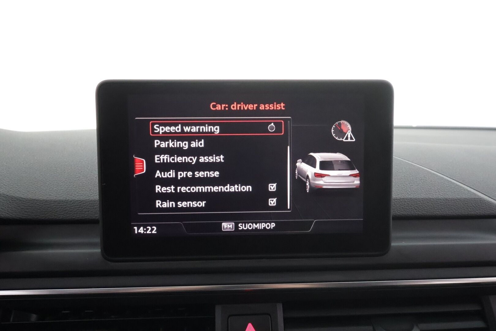 Audi A4 2016 Avant Business Sport 2,0 TDI 110 kW S tronic * Webasto / Matrix LED / Vakkari / Apple&Android / Sporttipenkit / P.tutkat / Koukku *