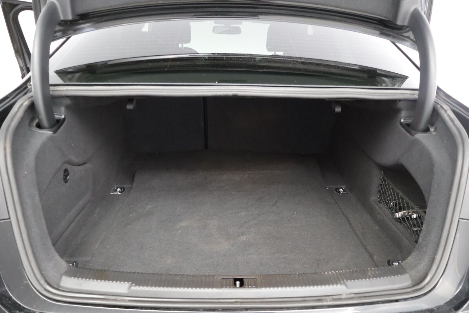 Audi A6 2016 Sedan Business 2,0 TDI 110 kW ultra S tronic * Suomi-auto / Taittuva koukku / Lohko / Tutkat / 2x renkaat / Keyless * - * Suomi-auto / Esimerkillinen huoltohistoria / 2x renkaat aluvanteilla / Varma ja tehokas 2.0tdi moottori!*