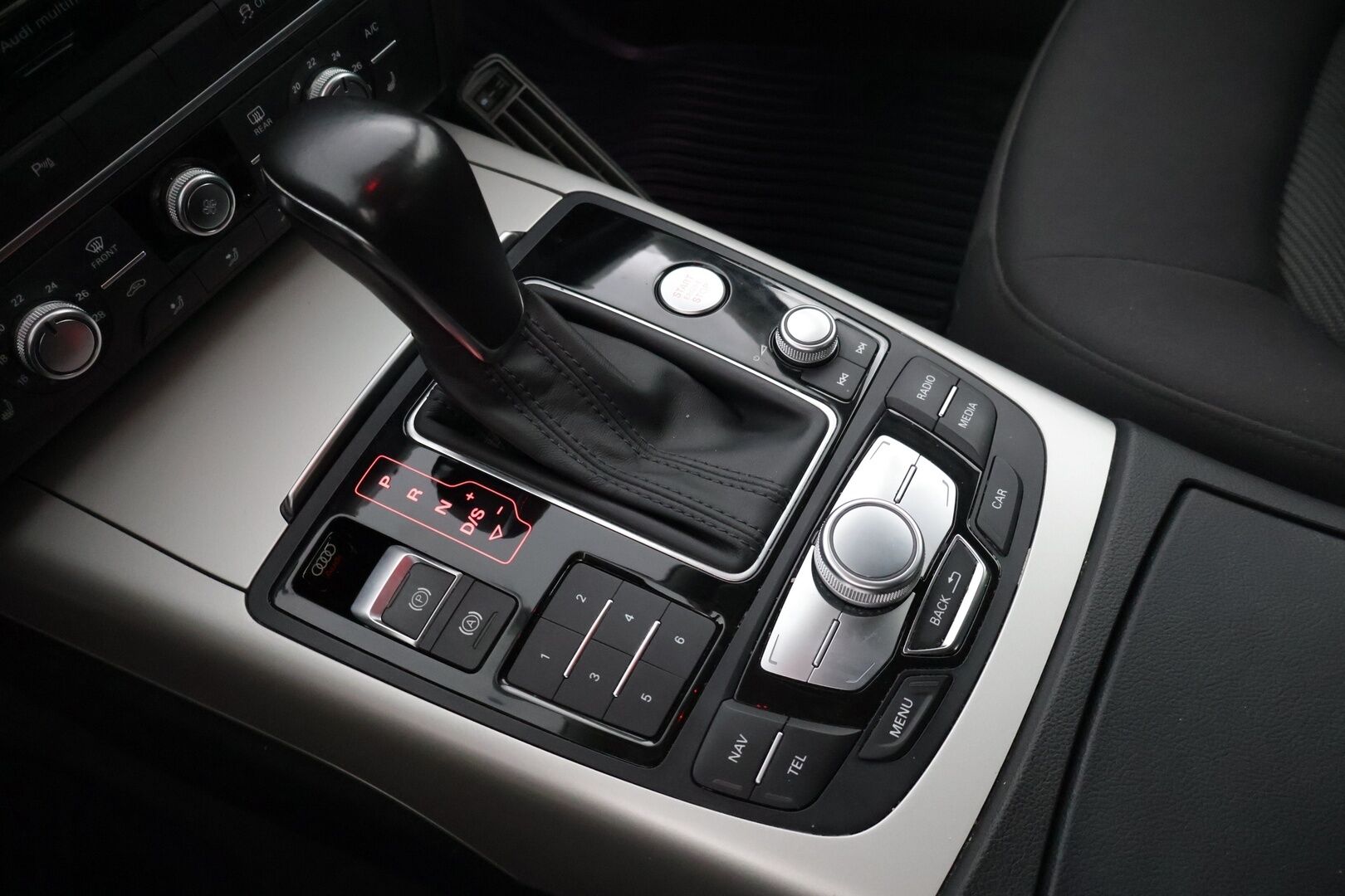 Audi A6 2016 Sedan Business 2,0 TDI 110 kW ultra S tronic * Suomi-auto / Taittuva koukku / Lohko / Tutkat / 2x renkaat / Keyless * - * Suomi-auto / Esimerkillinen huoltohistoria / 2x renkaat aluvanteilla / Varma ja tehokas 2.0tdi moottori!*