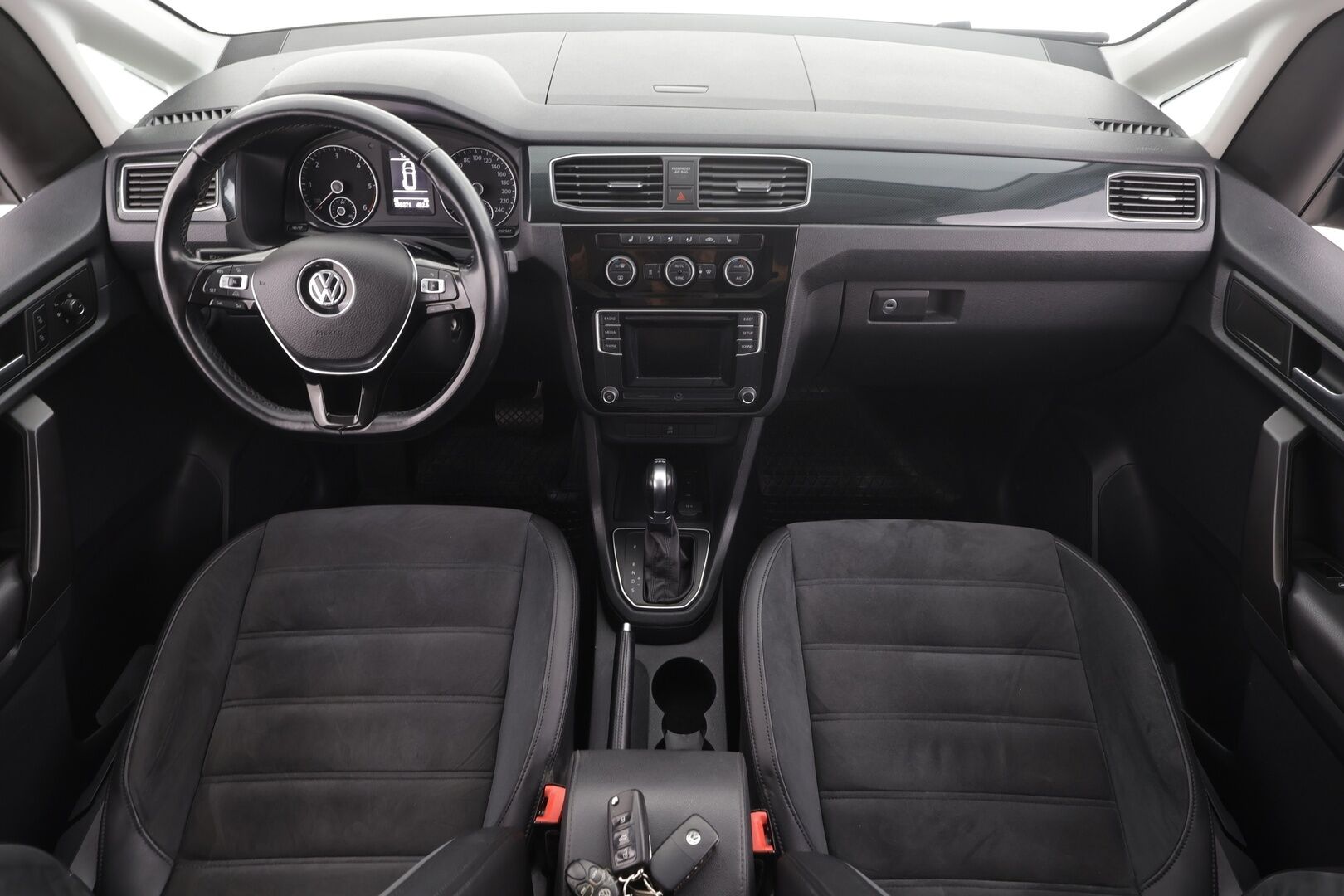 Volkswagen Caddy Maxi 2016 Highline 2,0 TDI 110kW DSG 7-P * Webasto / Xenon / P.tutka / Vakkari / Bluetooth * - Suomi-auto / Kahdet renkaat aluvanteilla 