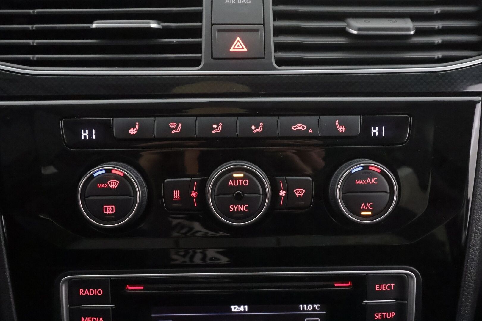 Volkswagen Caddy Maxi 2016 Highline 2,0 TDI 110kW DSG 7-P * Webasto / Xenon / P.tutka / Vakkari / Bluetooth * - Suomi-auto / Kahdet renkaat aluvanteilla 