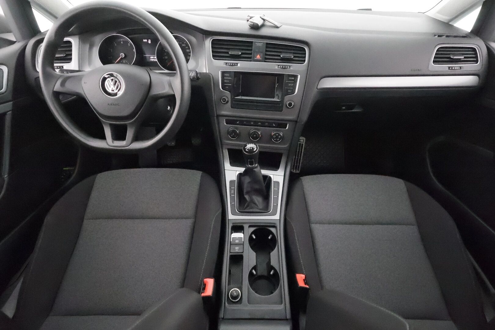 Volkswagen Golf 2016 Variant Trendline 1,2 TSI 63 kW **Suomi-auto / Sisätilanlämmitin / AC / Start-Stop / Auto-Hold 2x Renkaat**