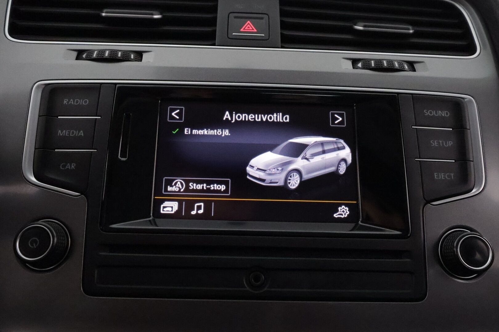 Volkswagen Golf 2016 Variant Trendline 1,2 TSI 63 kW **Suomi-auto / Sisätilanlämmitin / AC / Start-Stop / Auto-Hold 2x Renkaat**