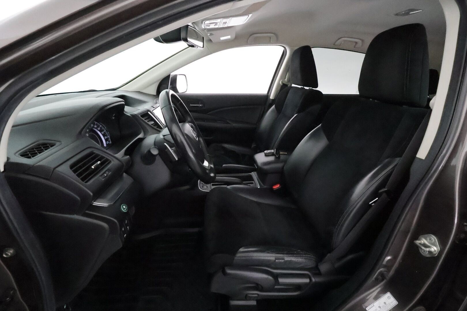 Honda CR-V 2016 1,6 Diesel Lifestyle AT **Vakkari / Lohkolämmitin / P.kamera / Puolinahat / Koukku** - Suomi-auto / Kahdet renkaat aluvanteilla