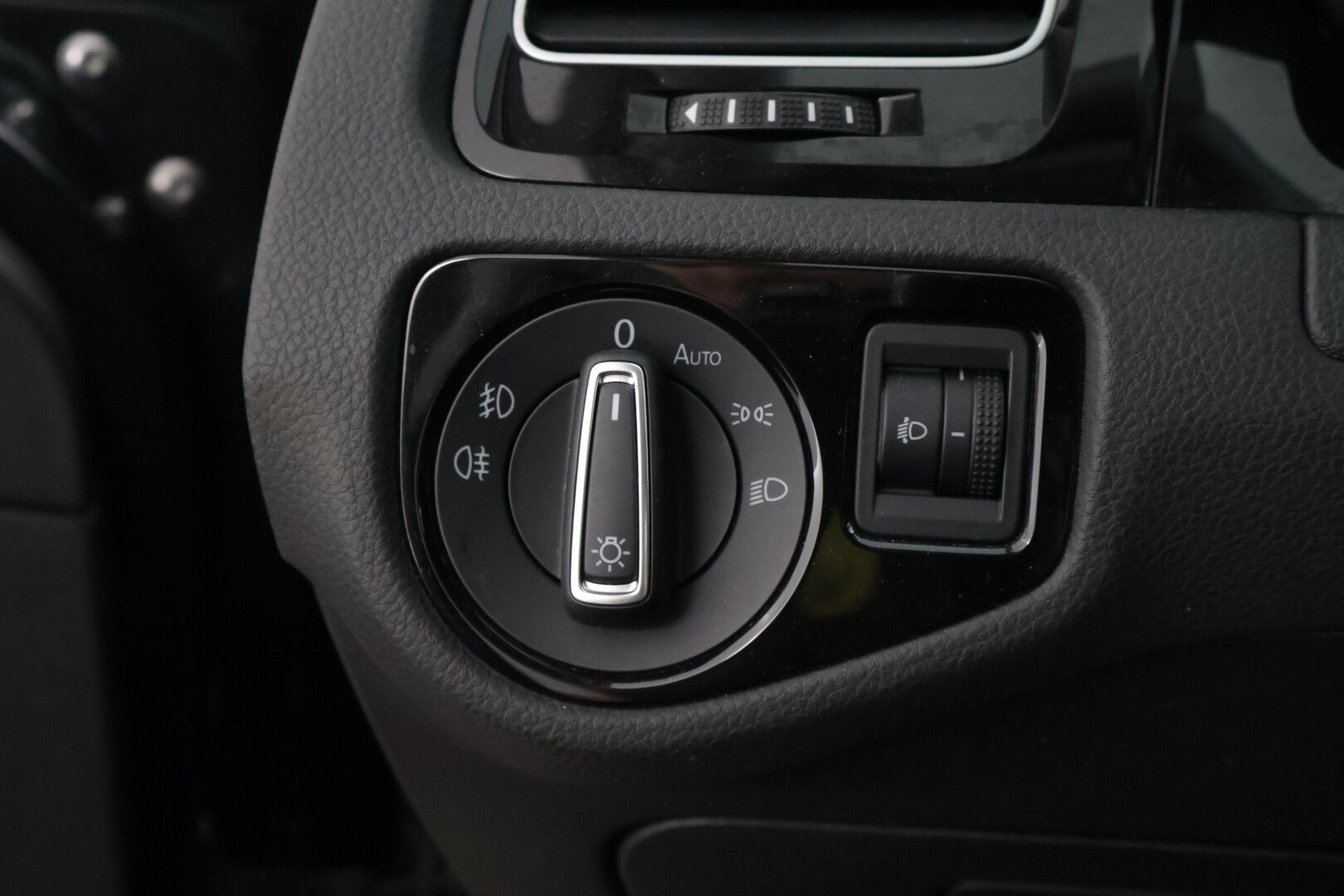 Volkswagen Golf 2016 Variant Allstar 1,4 TSI 92 kW (125 hv) DSG-automaatti * Adapt.vakkari / Webasto / Suomi-auto / CarPlay / Tutkat * - * Juuri tullut / Hyvin huollettu / 2-renkaat ja vanteet ** 