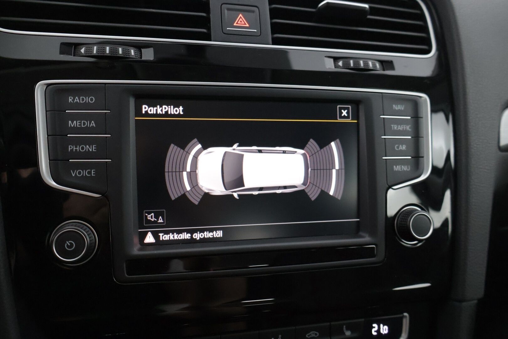 Volkswagen Golf 2016 Variant Allstar 1,4 TSI 92 kW (125 hv) DSG-automaatti * Adapt.vakkari / Webasto / Suomi-auto / CarPlay / Tutkat * - * Juuri tullut / Hyvin huollettu / 2-renkaat ja vanteet ** 