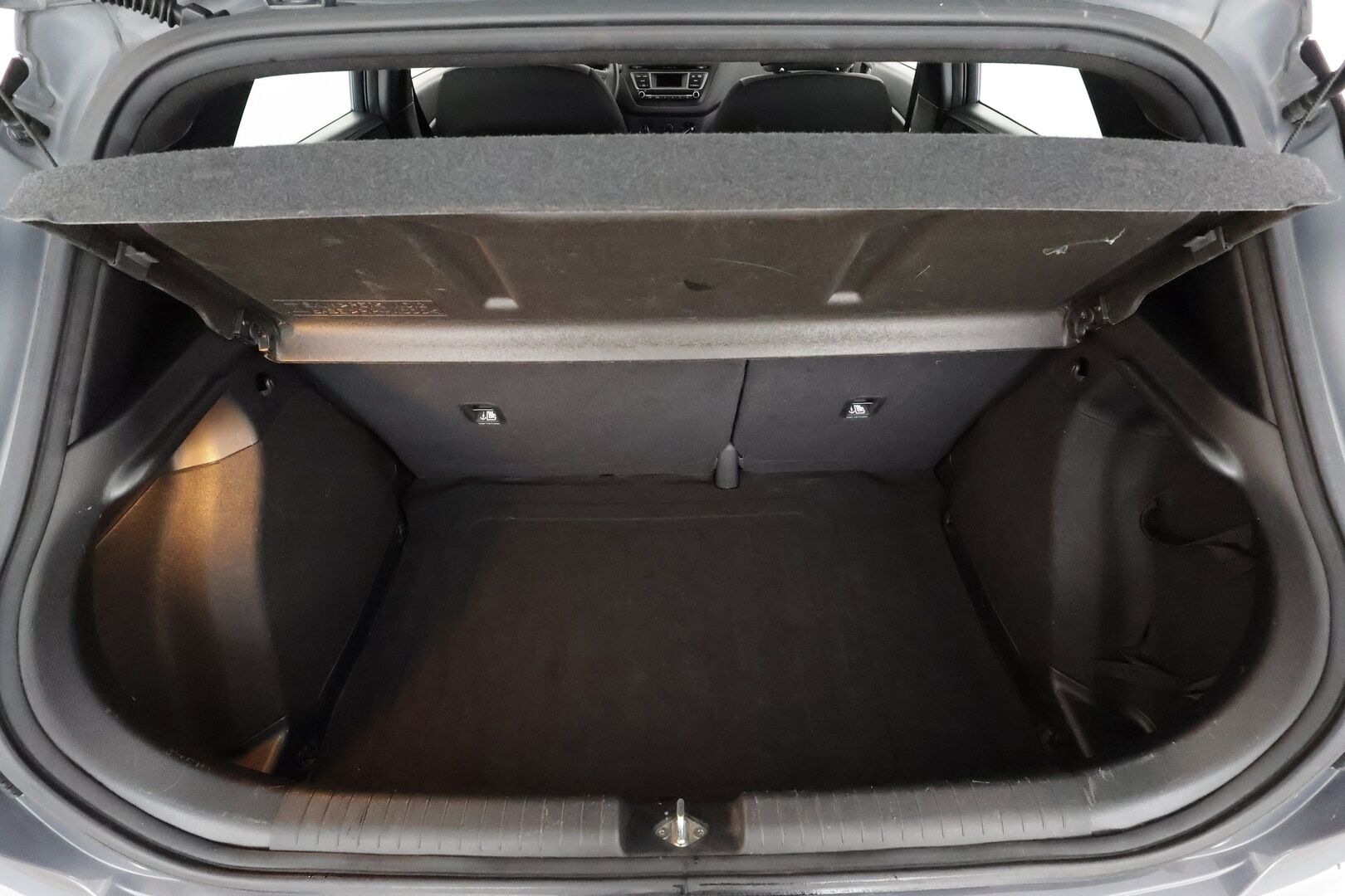 Hyundai i20 5d 2018 1,2 5MT ISG fresh - | Ratinlämmitys | Bluetooth | Ilmastointi | Facelift | Sähköpeilit | Kahdet renkaat | 1-om Suomi-auto |