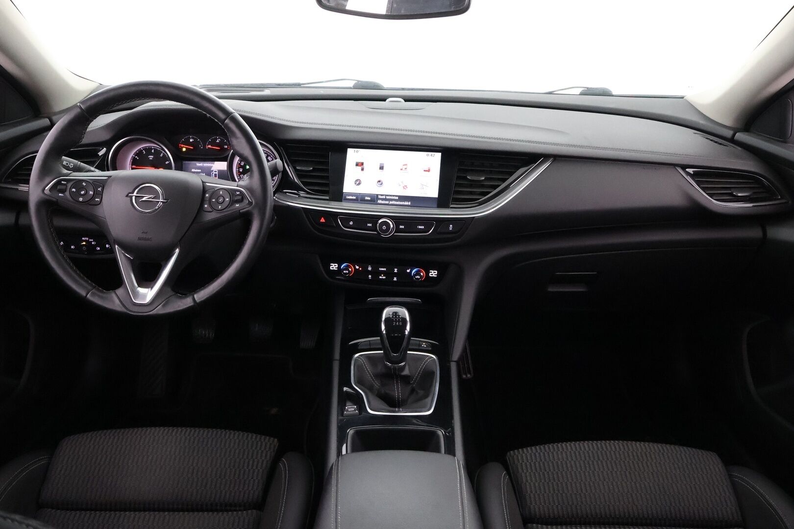 Opel Insignia 2018 Grand Sport Enjoy 1.5 Turbo ECOTEC Start/Stop 121kW MT6 - *Peruutuskamera / Vetokoukku / Vakkari / Navi / Ratinlämmitys / Juuri saapunut Tampereelle!*