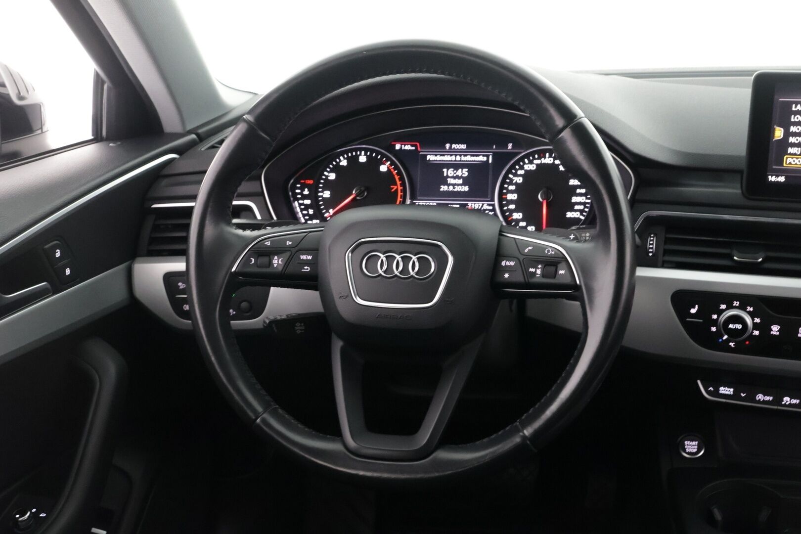Audi A4 2018 Sedan Business 1,4 TFSI 110 kW S tronic - *Vakkari / Lohko / Tutkat / Bluetooth*