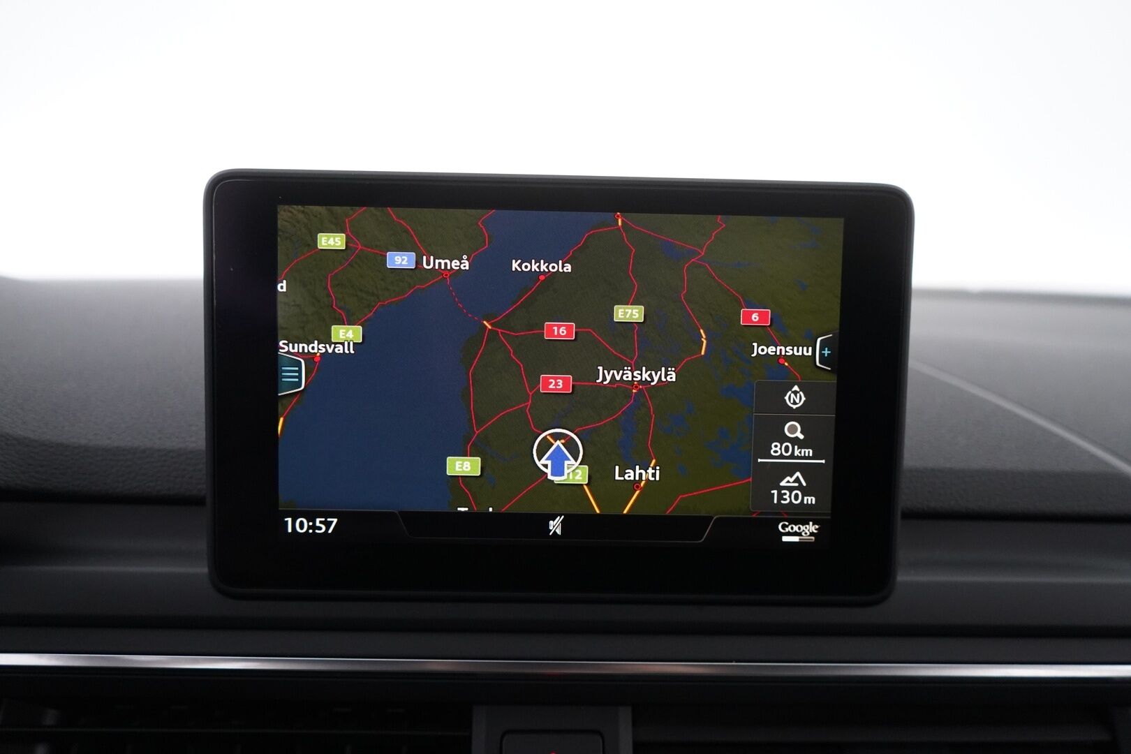 Audi A4 2016 Avant Business Sport 2,0 TDI 140 kW quattro S tronic *Webasto / ACC / S-Line* - Kahdet vanteet / S-Line / Neliveto - HULLU BLACKWEEK KORKOTARJOUS 2,49%