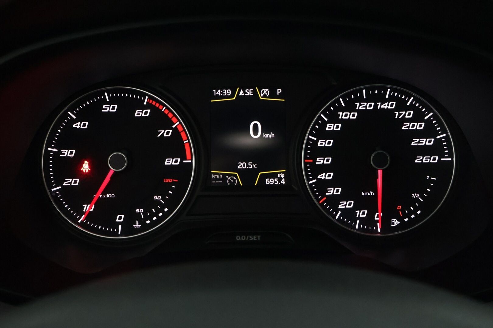 Seat Leon ST 2017 1,0 TSI 115 Ecomotive Style Business DSG - *Suomi-auto / Lohkolämmitin sisäpistokkeella / LED-ajovalot / Vetokoukku / Navigointi / Vakkari / 2x renkaat alumiinivantein*
