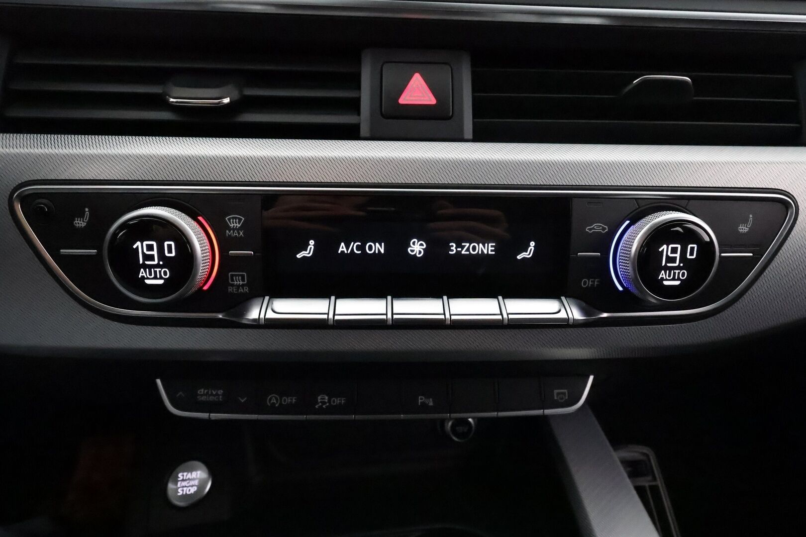 Audi A5 2018 Sportback Business Sport Comfort Edition 1,4 TFSI 110 kW **Webasto / Koukku / Matrix-LED / P.Tutkat / Sporttipenkit** - Sisätilanlämmitin / 3-Aluienen AC / Apple&Android / 2x Renkaat