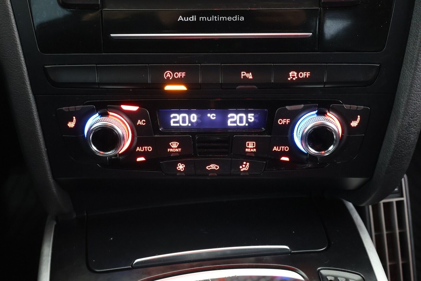 Audi A4 2014 Avant 3,0 V6 TDI quattro S tronic - | S-Line | Airlift | ACC | Bang & Olufsen | Tutkat | Lohko | Navi |
