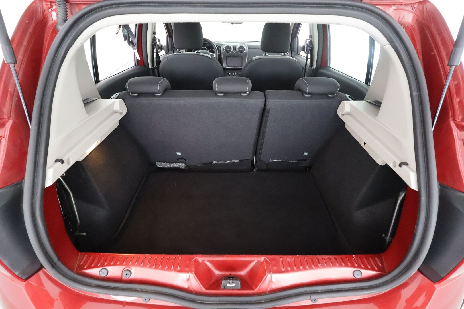Dacia Sandero 2017 Stepway TCe 90 Easy-R - | Vakkari | Bluetooth | P.tutka | Ilmastointi | Penkinlämmittimet | 2x renkaat aluin | Merkkihuollot | Suomiauto | 